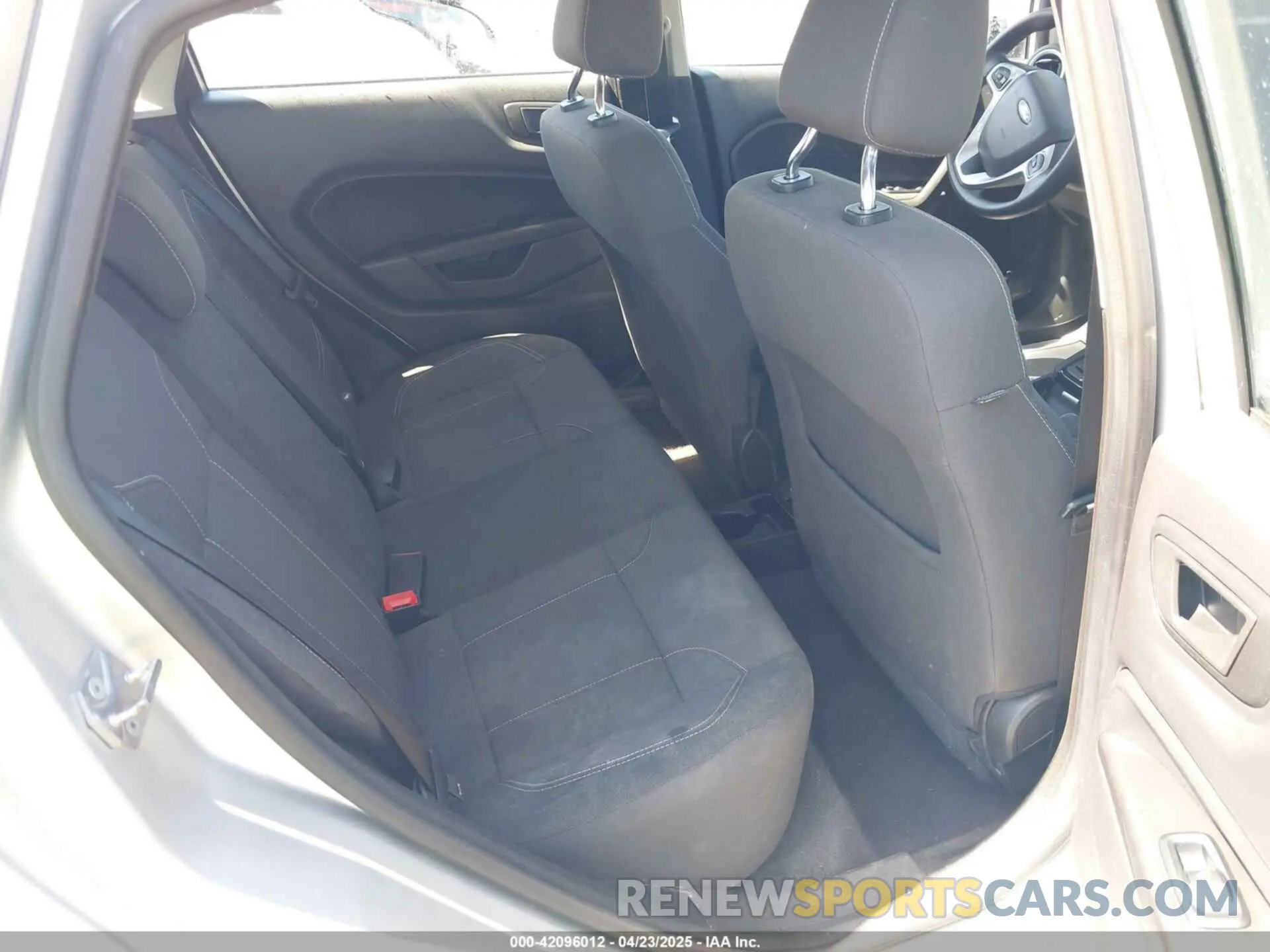 8 Photograph of a damaged car 3FADP4EJ5KM143330 FORD FIESTA 2019