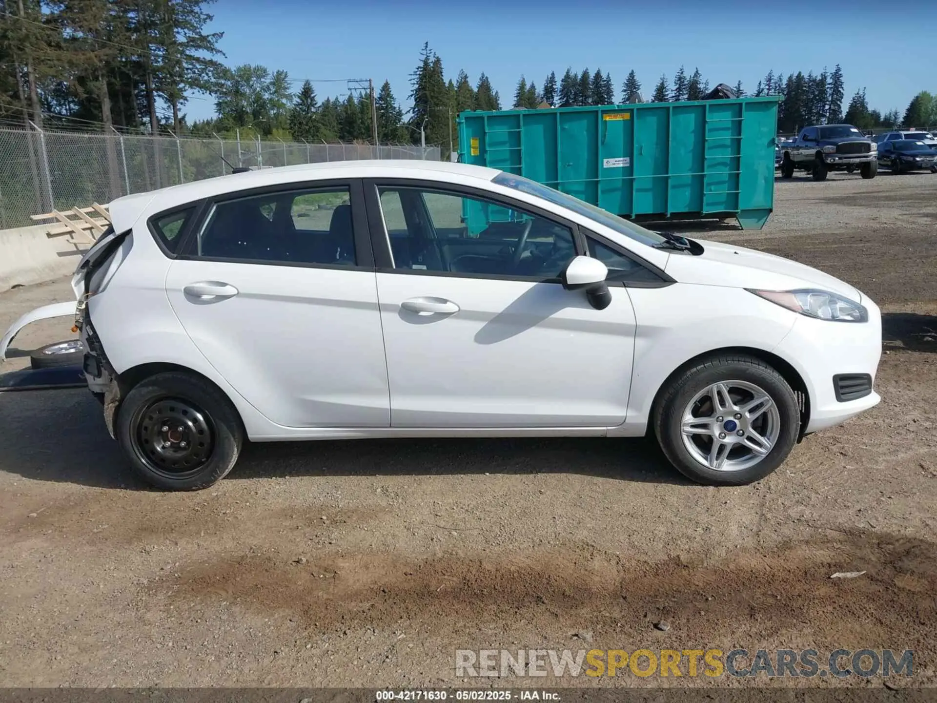 14 Photograph of a damaged car 3FADP4EJ6KM127878 FORD FIESTA 2019