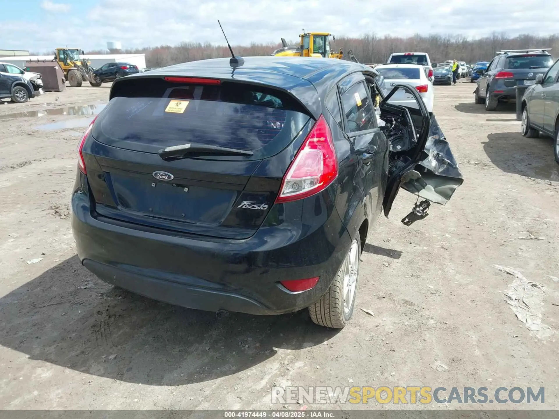 4 Photograph of a damaged car 3FADP4EJ6KM144647 FORD FIESTA 2019
