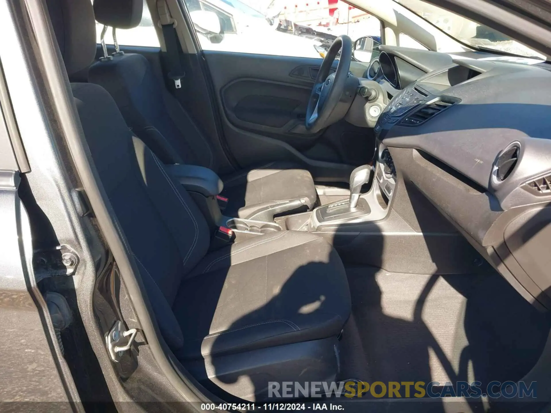 5 Photograph of a damaged car 3FADP4EJ7KM138162 FORD FIESTA 2019