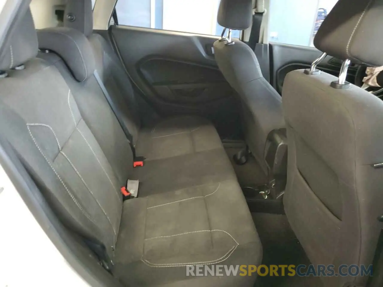 10 Photograph of a damaged car 3FADP4EJ9KM124702 FORD FIESTA 2019