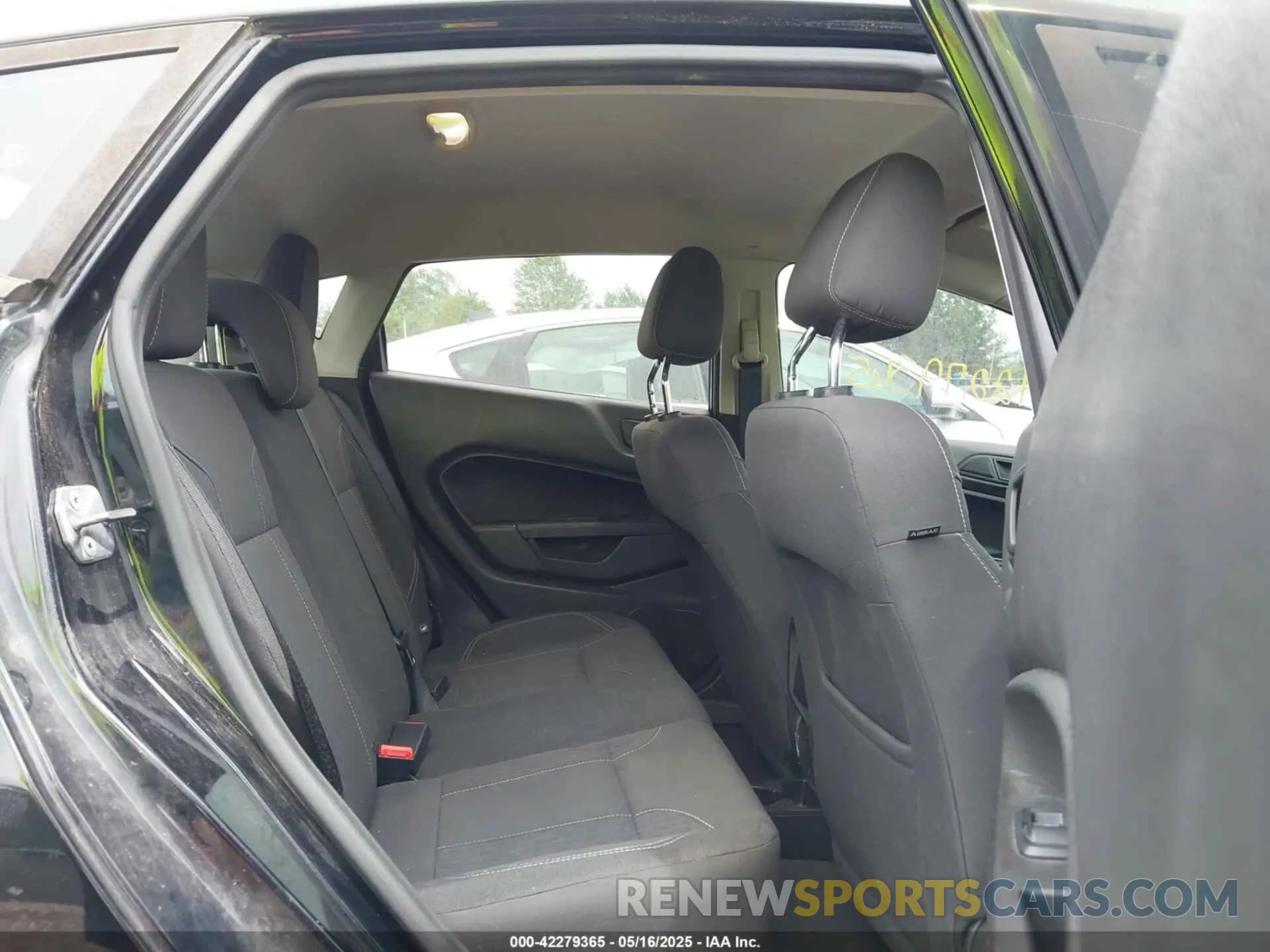 8 Photograph of a damaged car 3FADP4EJ9KM135957 FORD FIESTA 2019
