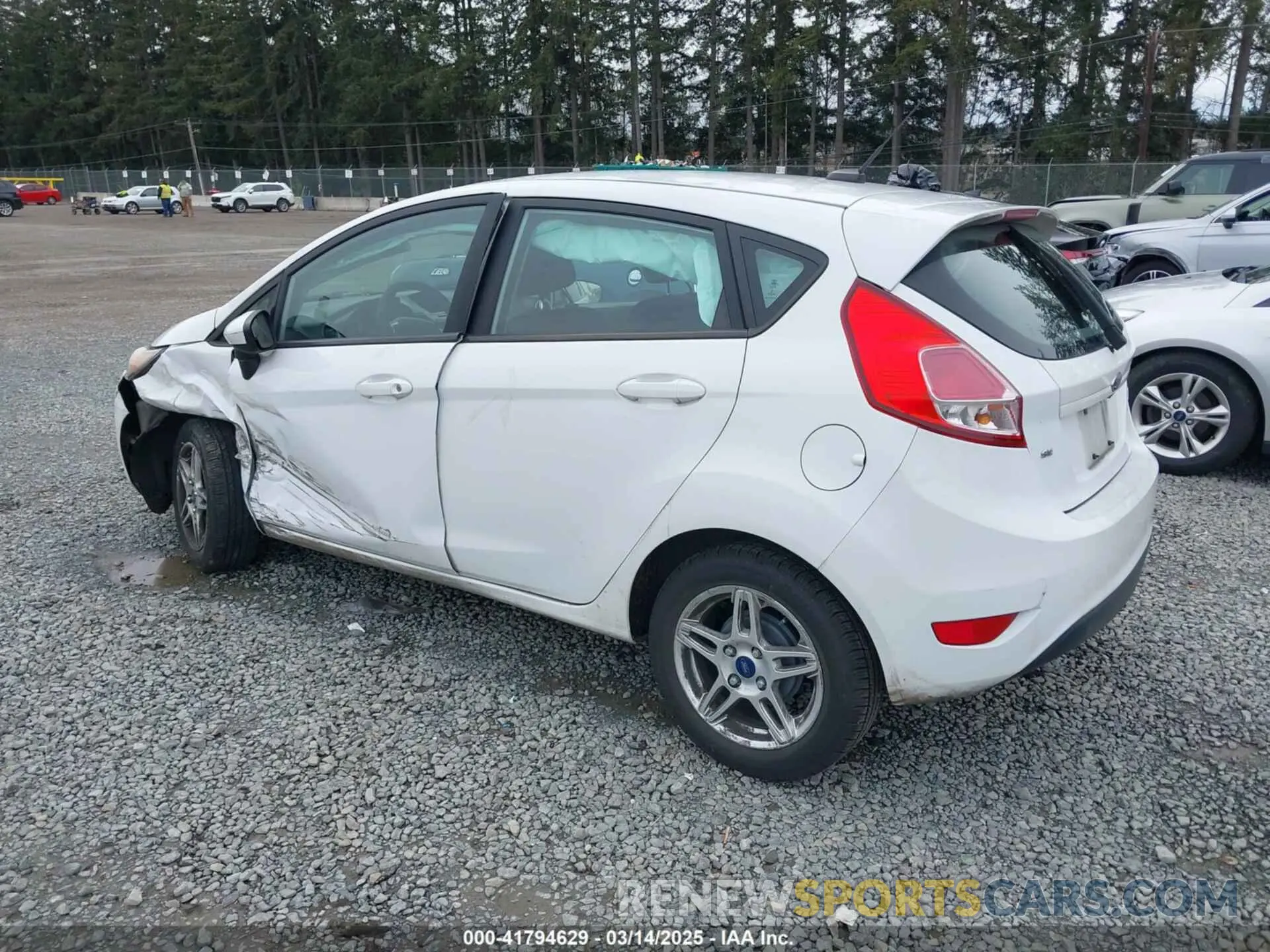 3 Photograph of a damaged car 3FADP4EJ9KM156808 FORD FIESTA 2019