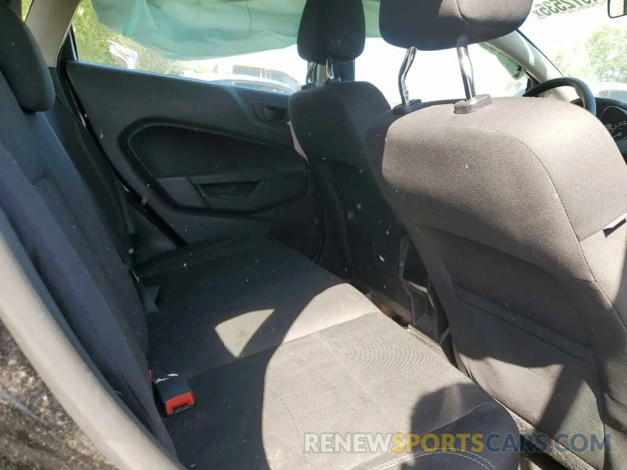 10 Photograph of a damaged car 3FADP4EJXKM120349 FORD FIESTA 2019