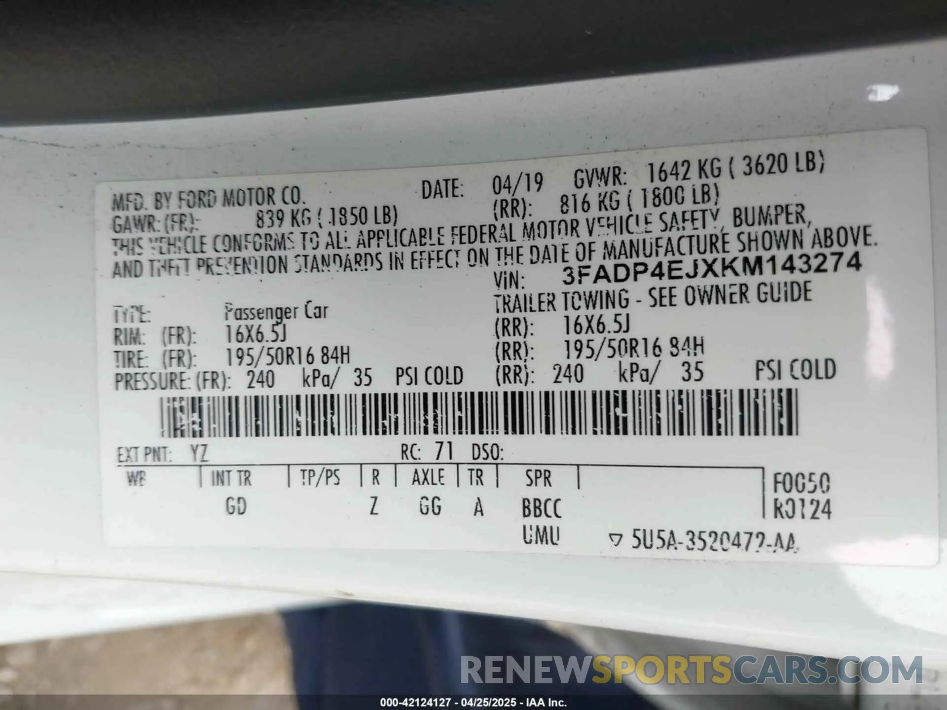 9 Photograph of a damaged car 3FADP4EJXKM143274 FORD FIESTA 2019