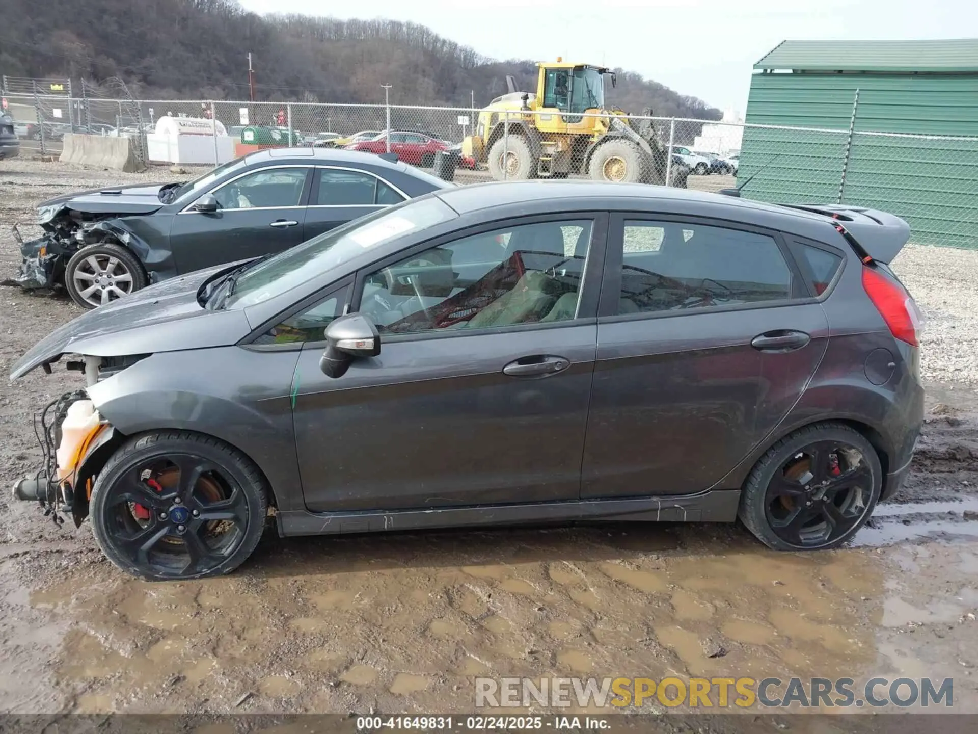 14 Photograph of a damaged car 3FADP4GX2KM139687 FORD FIESTA 2019