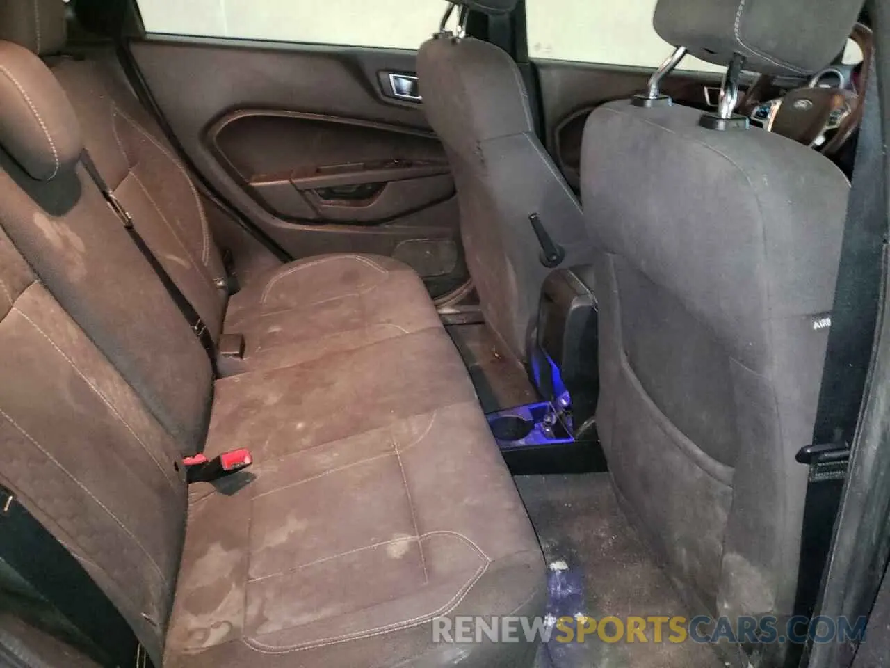 10 Photograph of a damaged car 3FADP4GX3KM158426 FORD FIESTA 2019