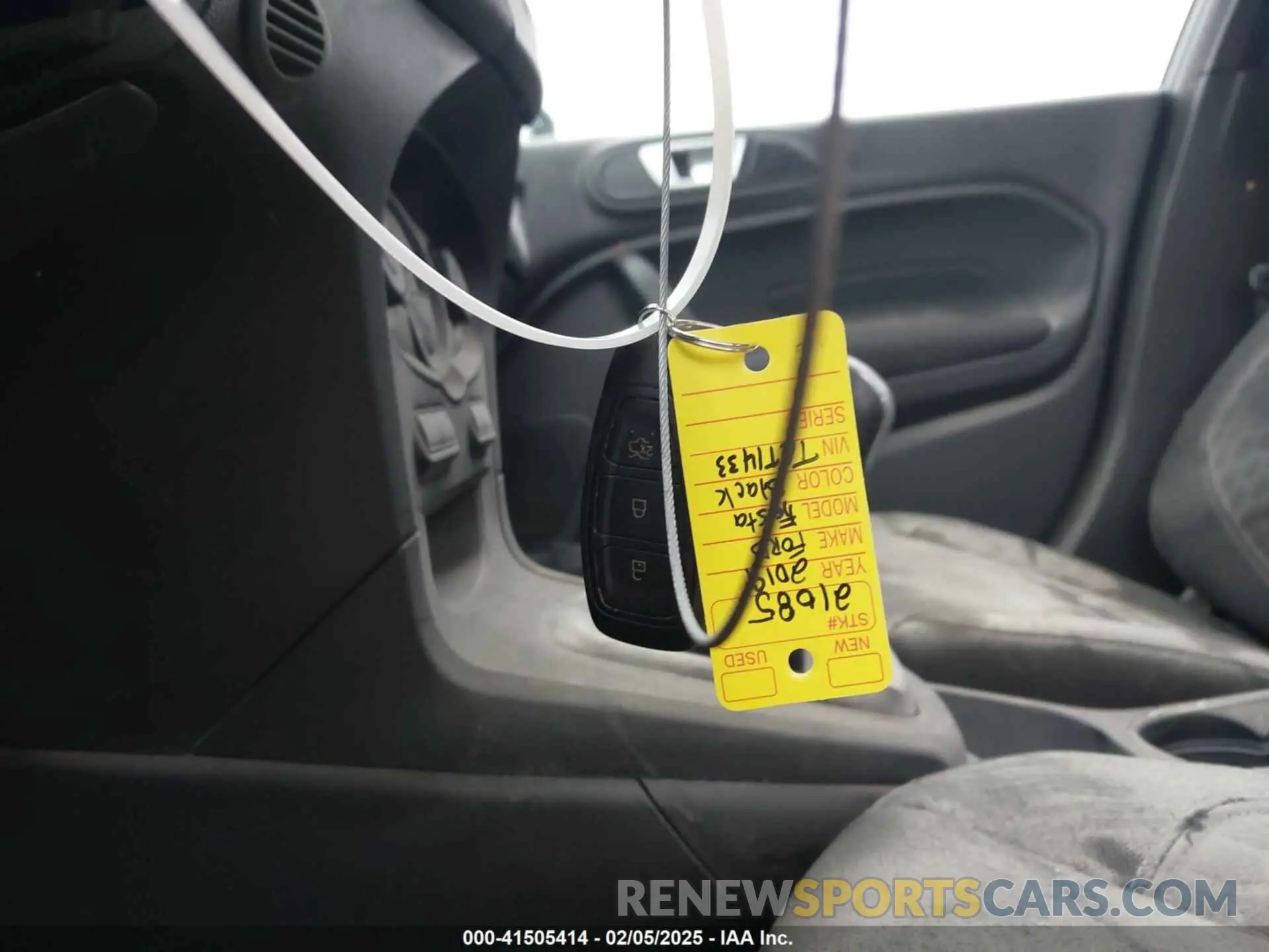 11 Photograph of a damaged car 3FADP4GX5KM121085 FORD FIESTA 2019