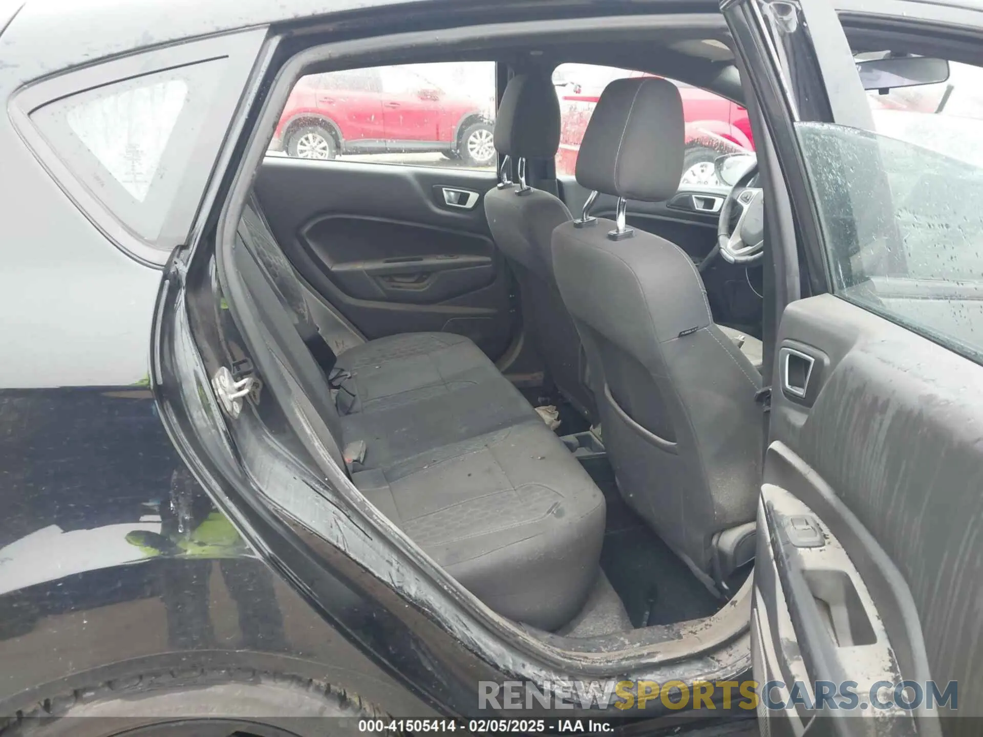 8 Photograph of a damaged car 3FADP4GX5KM121085 FORD FIESTA 2019