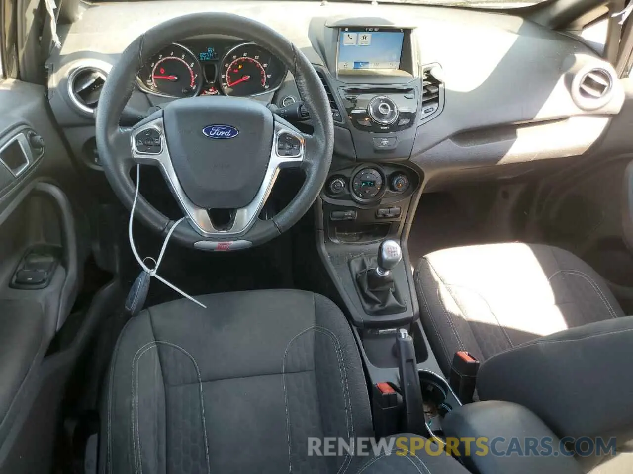 8 Photograph of a damaged car 3FADP4GX6KM166374 FORD FIESTA 2019