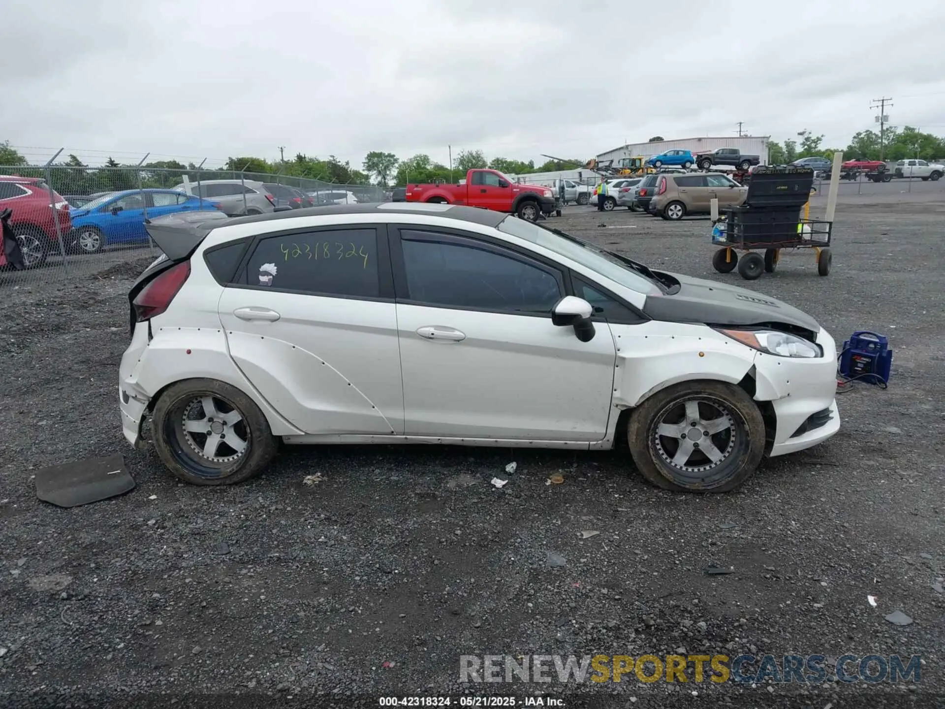 13 Photograph of a damaged car 3FADP4GX7KM144626 FORD FIESTA 2019