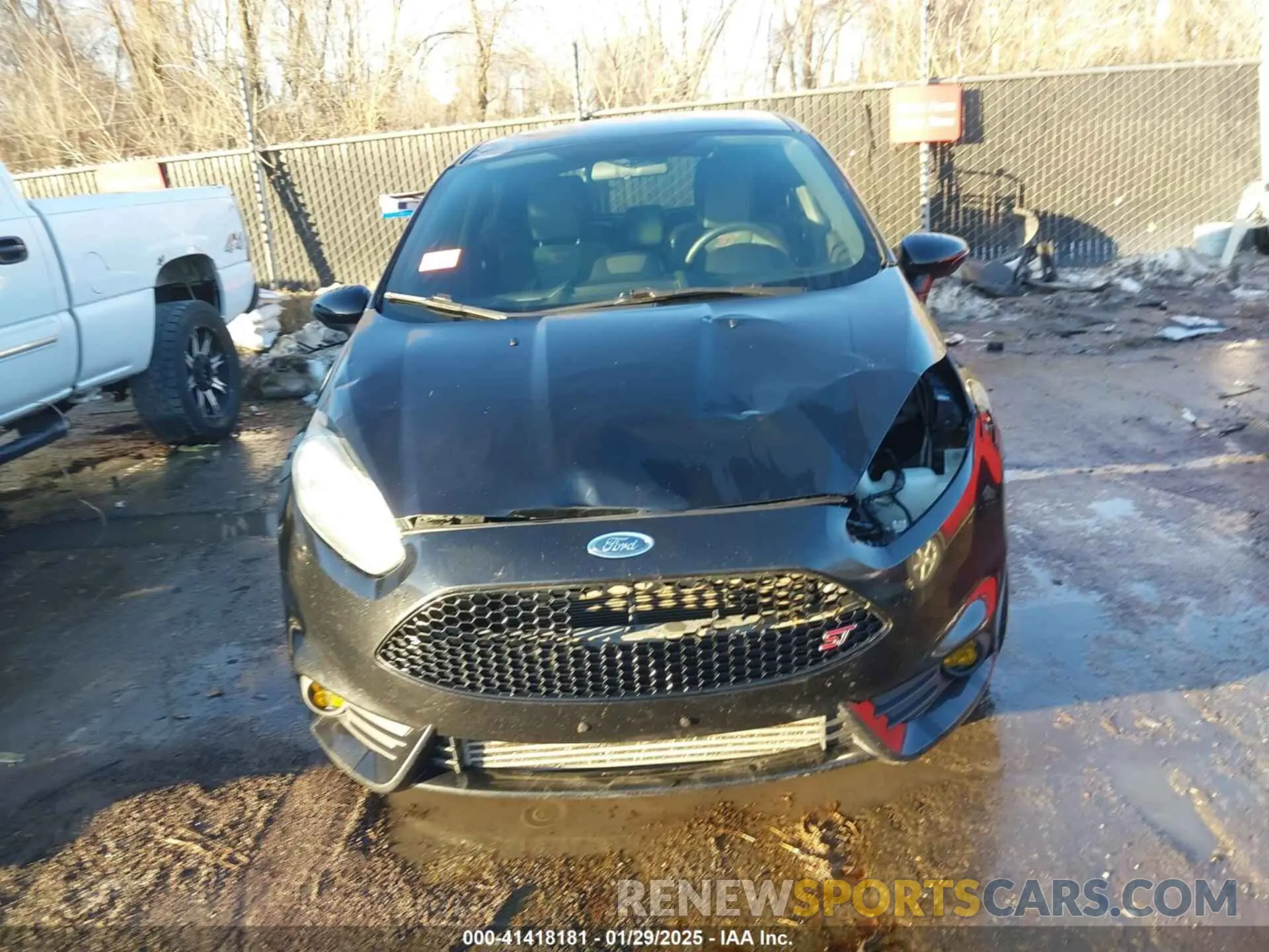 6 Photograph of a damaged car 3FADP4GX8KM164111 FORD FIESTA 2019