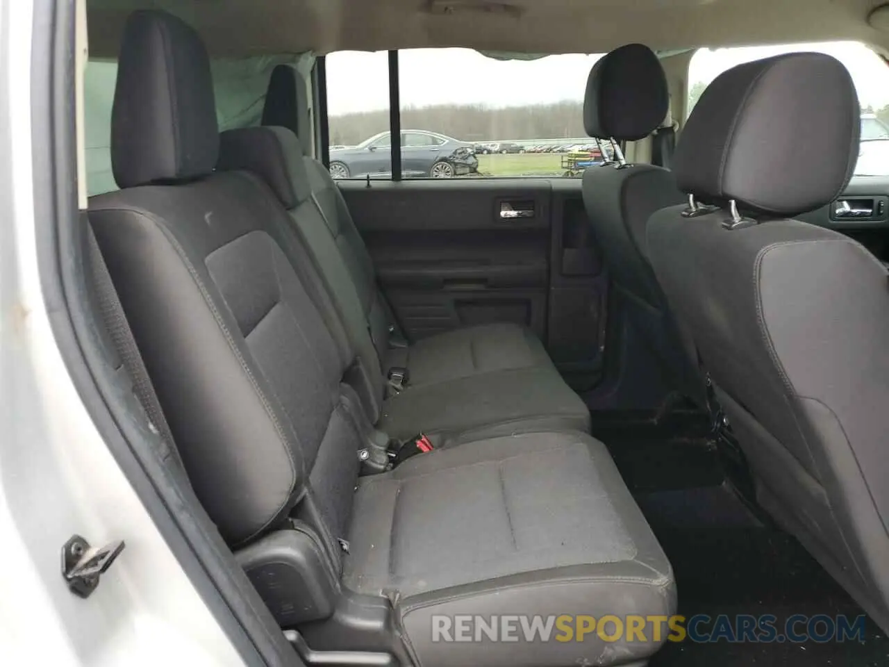 12 Photograph of a damaged car 2FMGK5B81KBA32705 FORD FLEX 2019