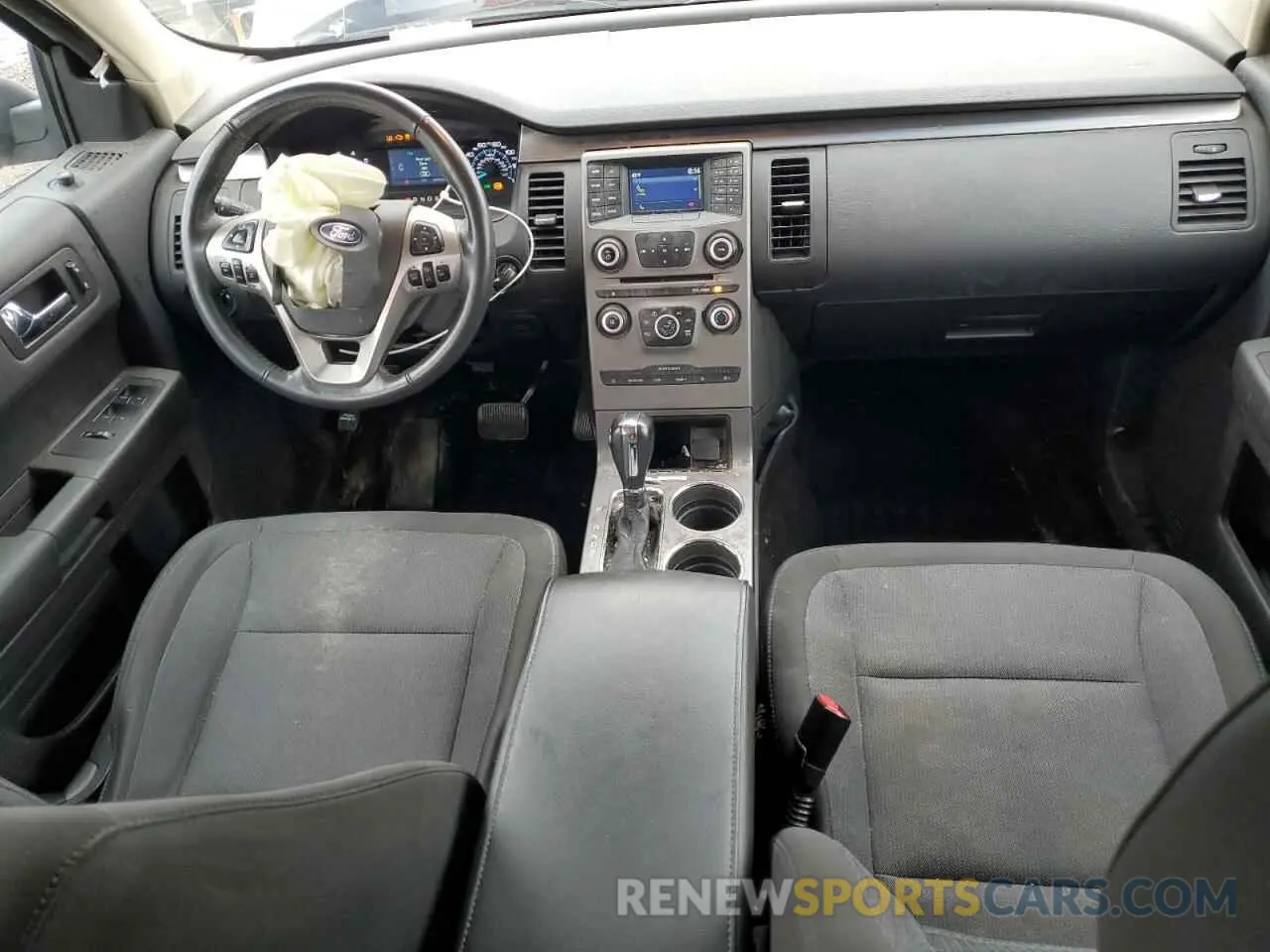 8 Photograph of a damaged car 2FMGK5B81KBA32705 FORD FLEX 2019