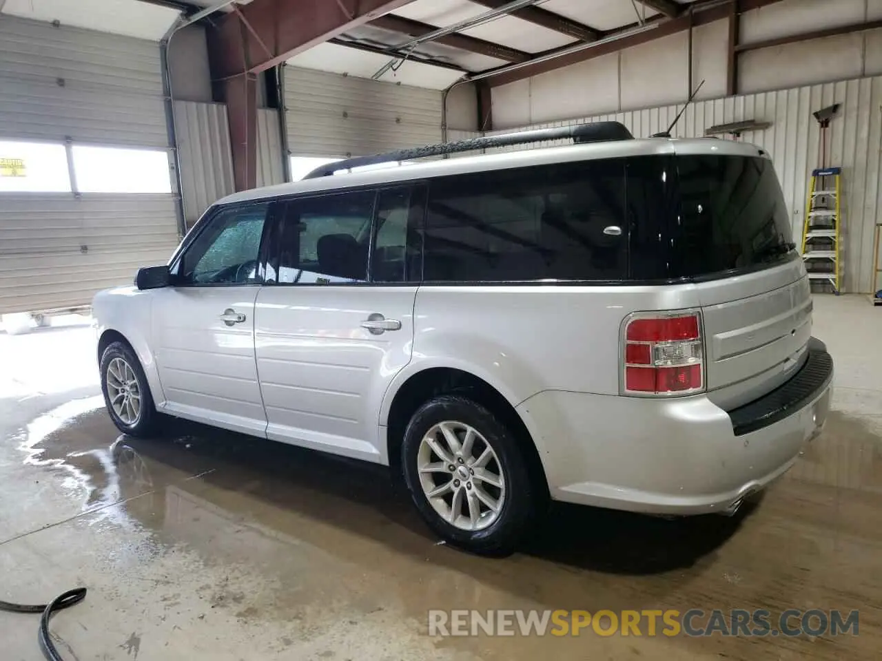2 Photograph of a damaged car 2FMGK5B81KBA36351 FORD FLEX 2019