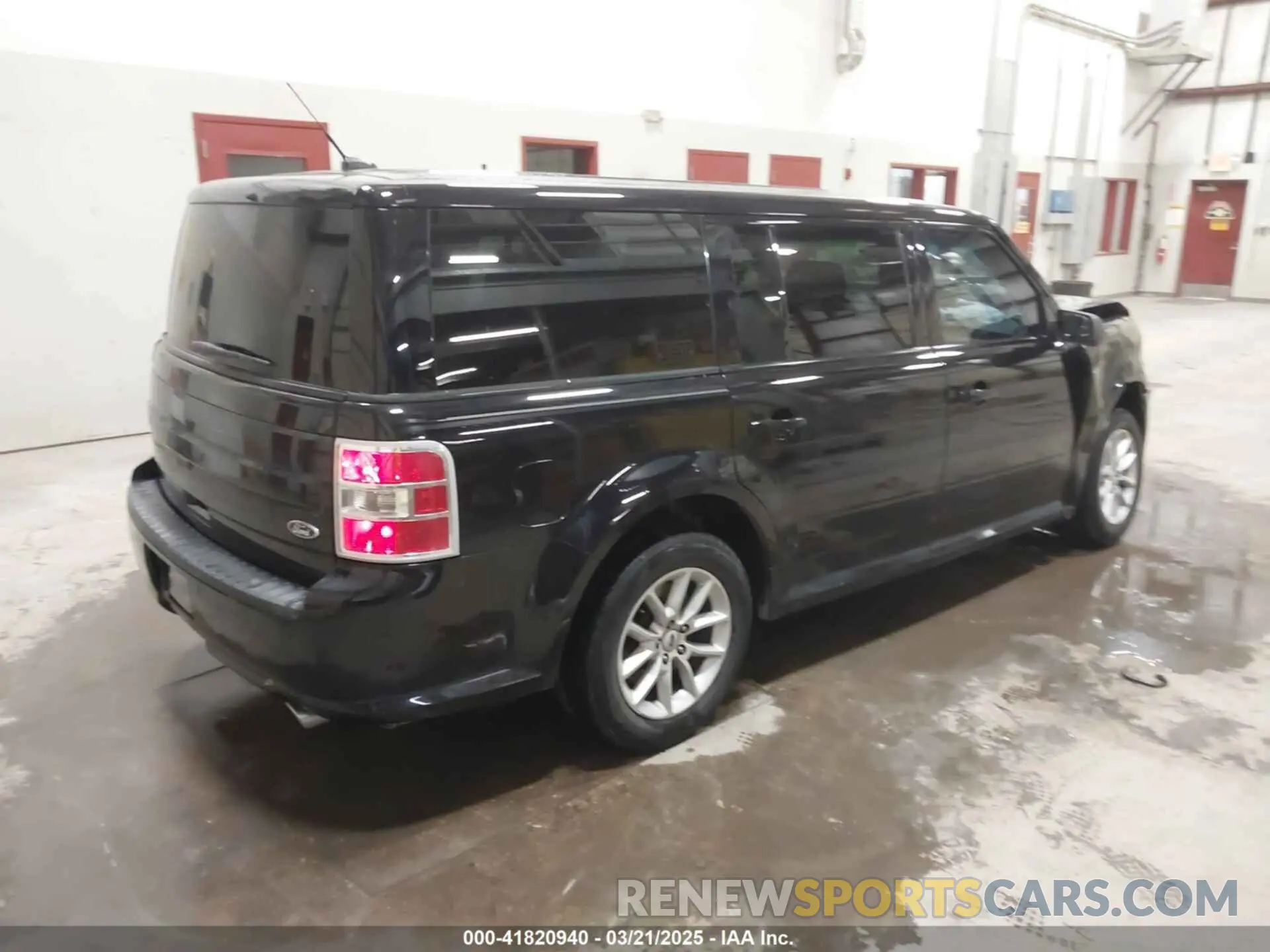 4 Photograph of a damaged car 2FMGK5B84KBA13016 FORD FLEX 2019