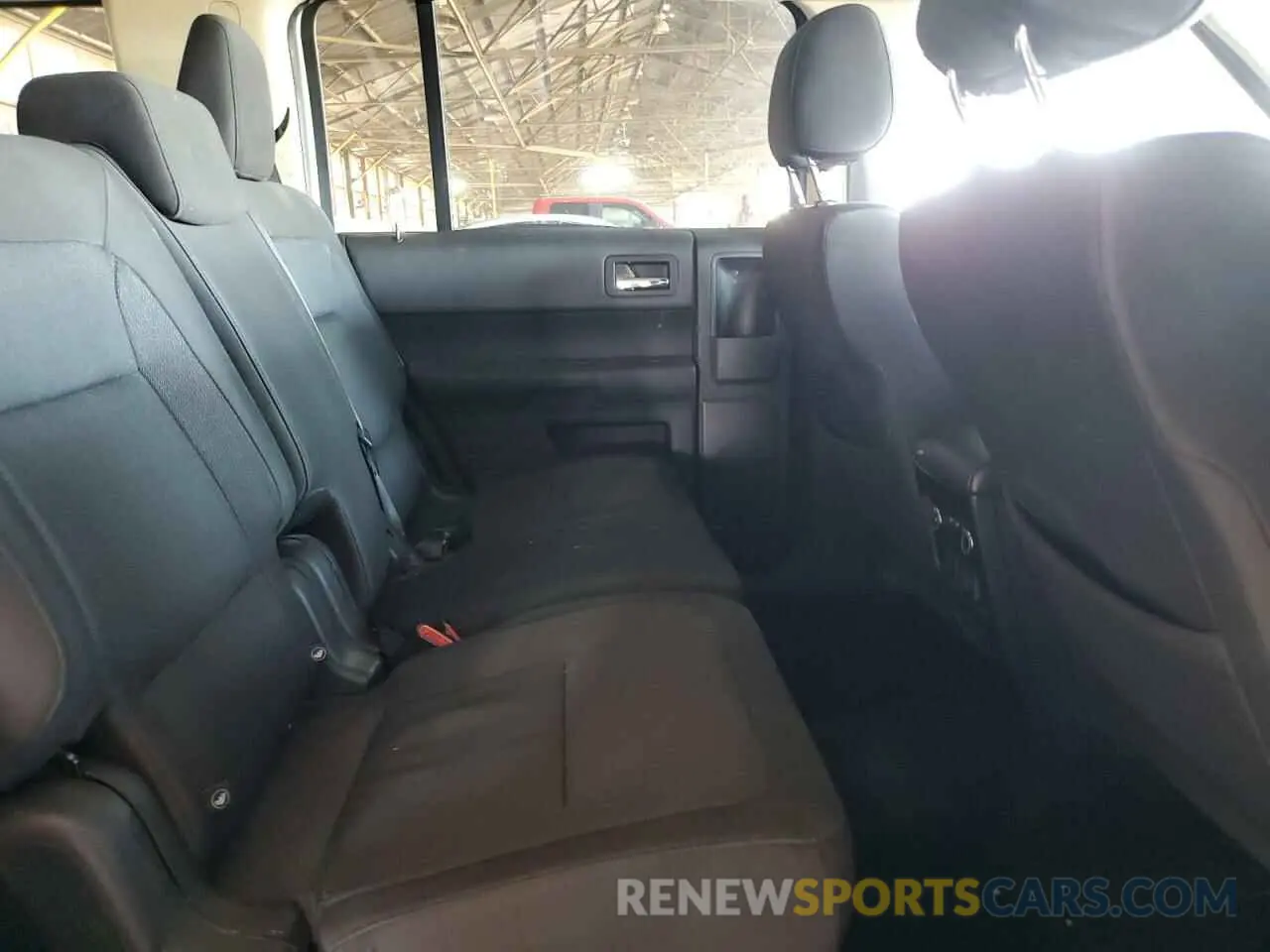 11 Photograph of a damaged car 2FMGK5B84KBA18202 FORD FLEX 2019