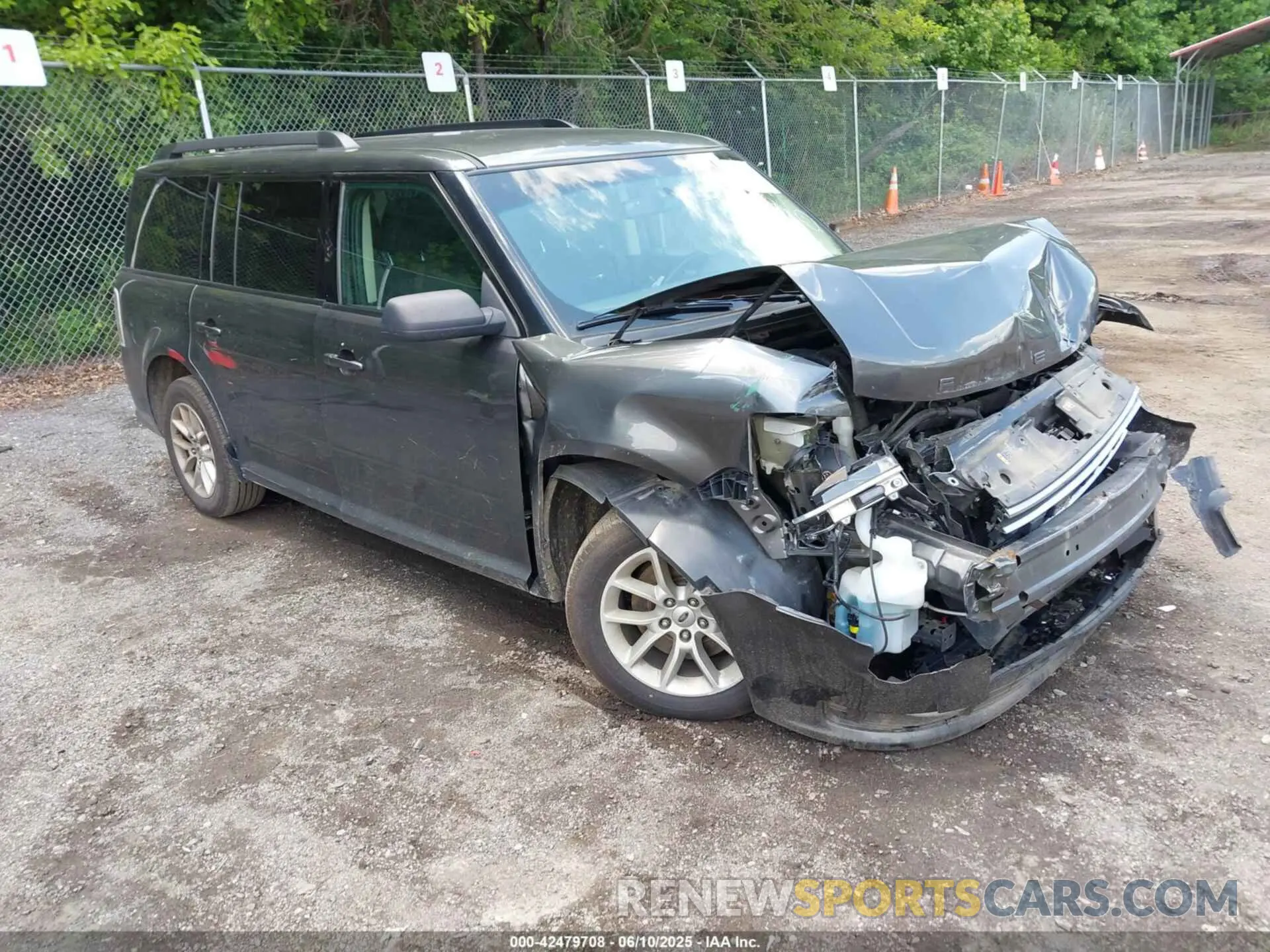 1 Photograph of a damaged car 2FMGK5B85KBA07726 FORD FLEX 2019