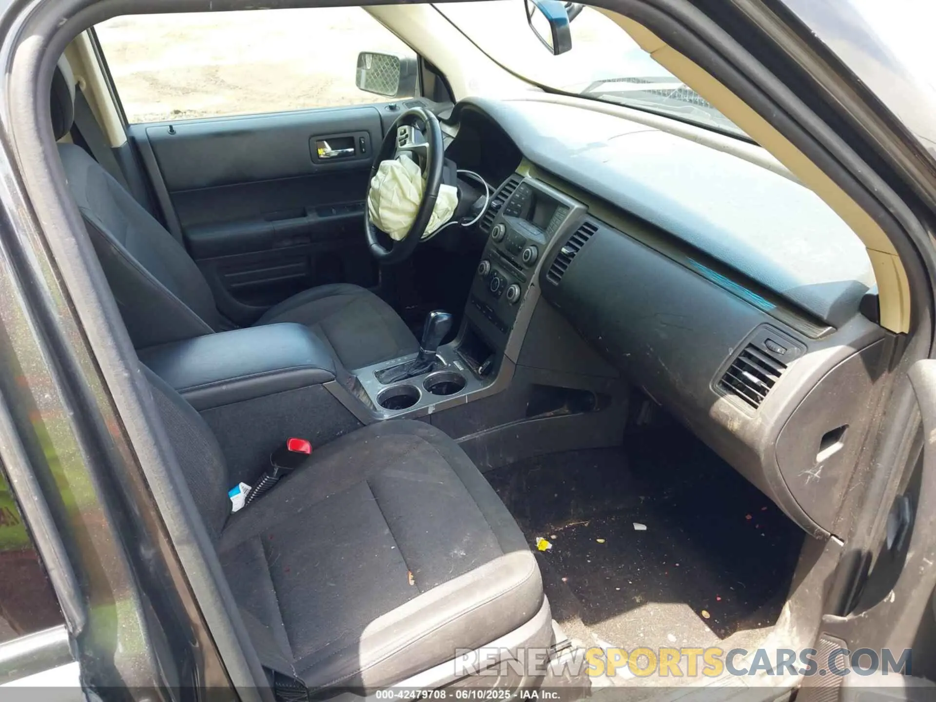 5 Photograph of a damaged car 2FMGK5B85KBA07726 FORD FLEX 2019
