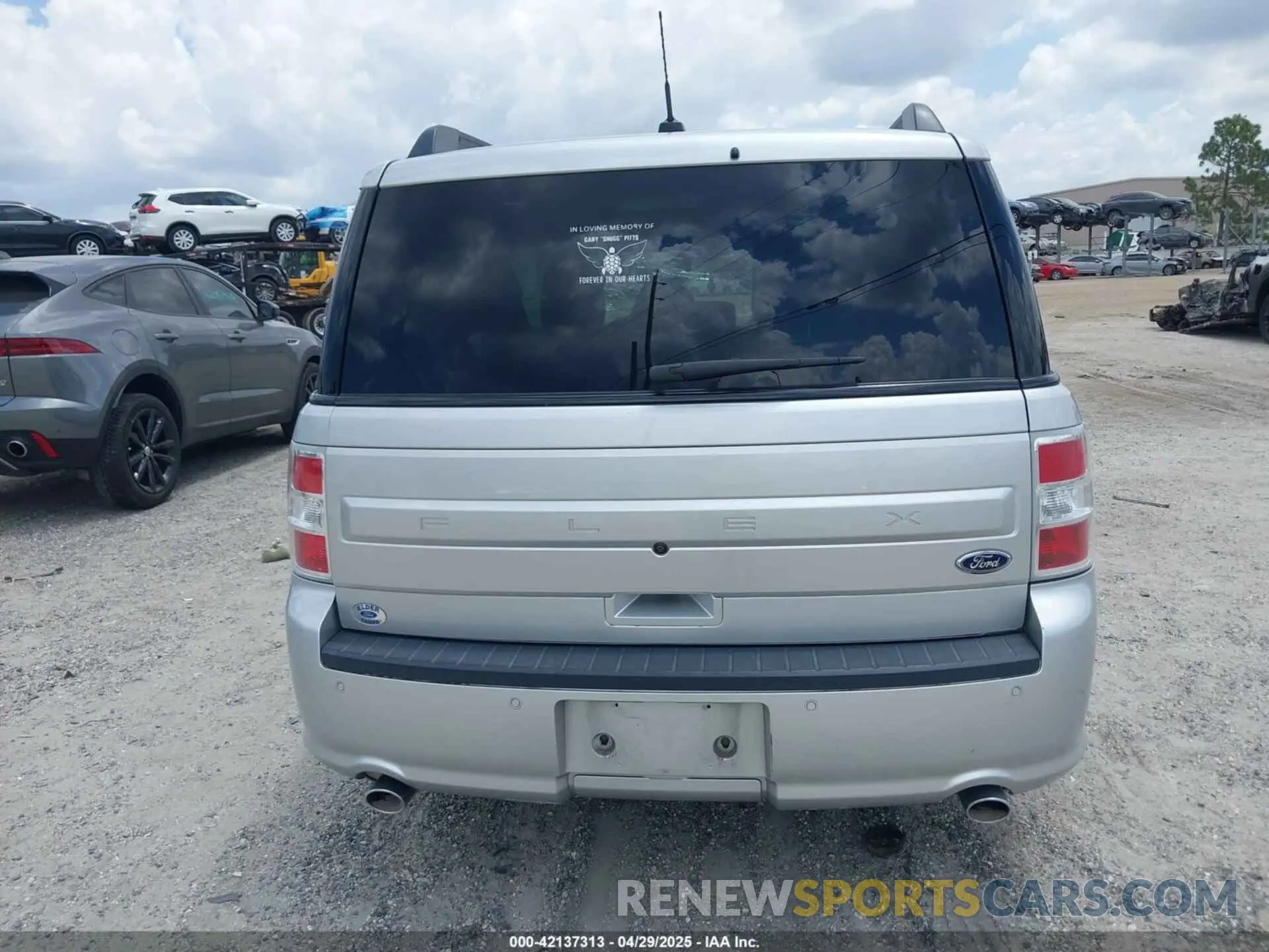 16 Photograph of a damaged car 2FMGK5B85KBA36451 FORD FLEX 2019
