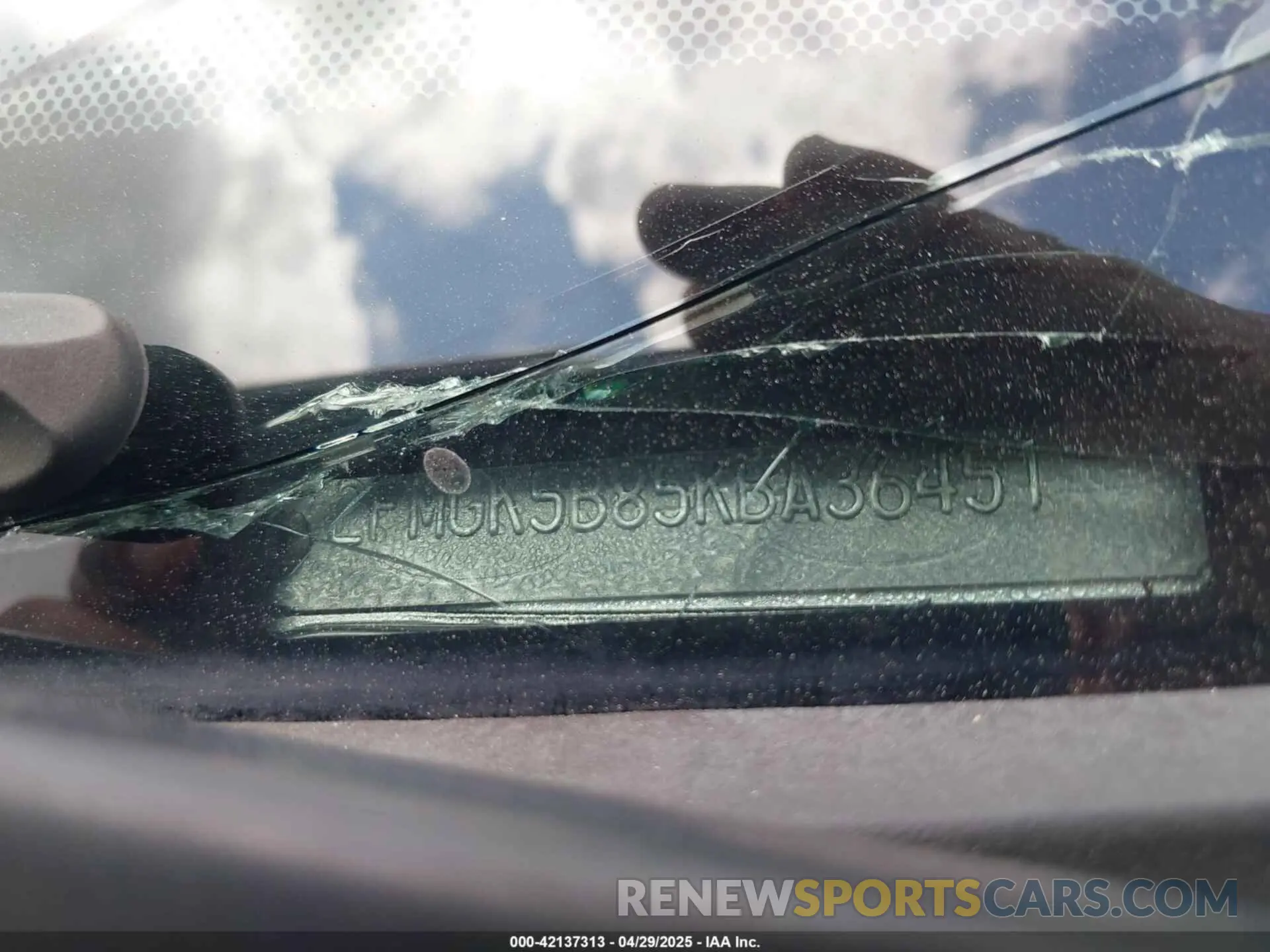 9 Photograph of a damaged car 2FMGK5B85KBA36451 FORD FLEX 2019