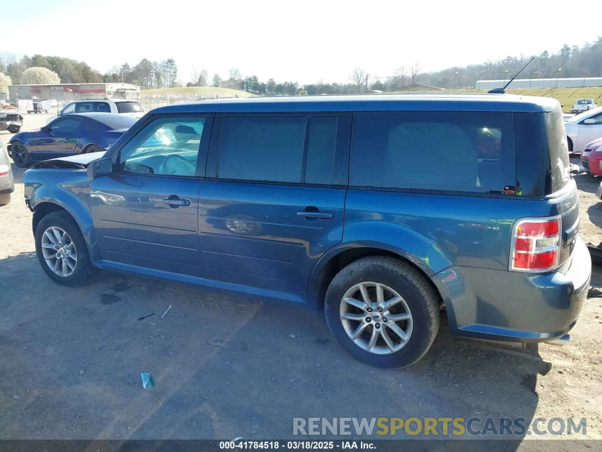 14 Photograph of a damaged car 2FMGK5B8XKBA16986 FORD FLEX 2019
