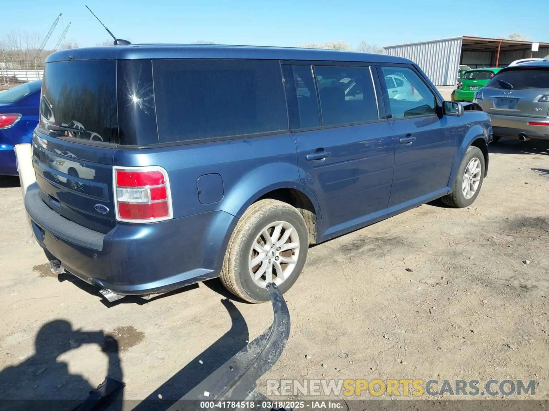 4 Photograph of a damaged car 2FMGK5B8XKBA16986 FORD FLEX 2019