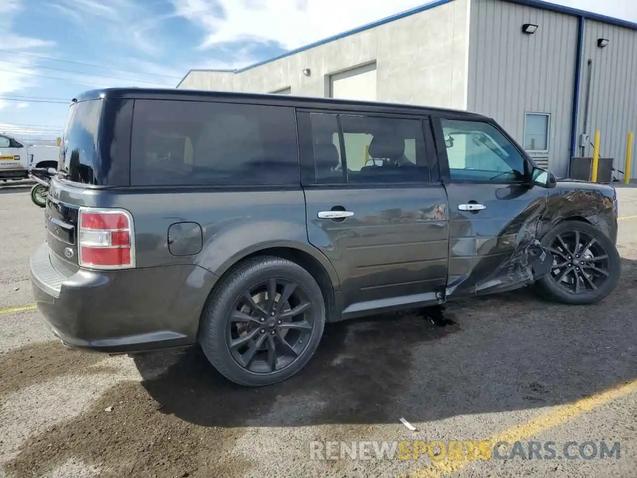 3 Photograph of a damaged car 2FMGK5C80KBA21368 FORD FLEX 2019