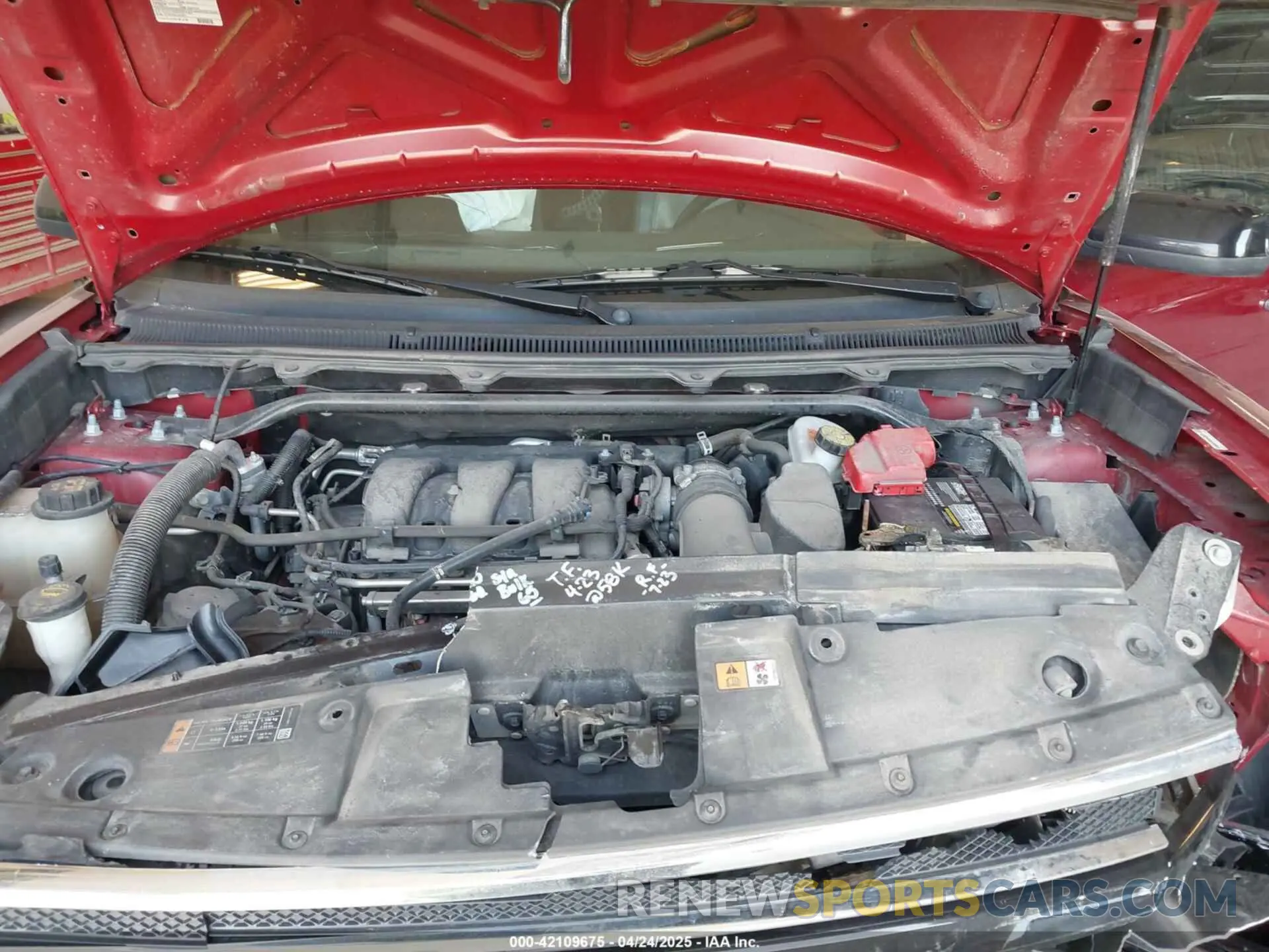 10 Photograph of a damaged car 2FMGK5C80KBA28675 FORD FLEX 2019