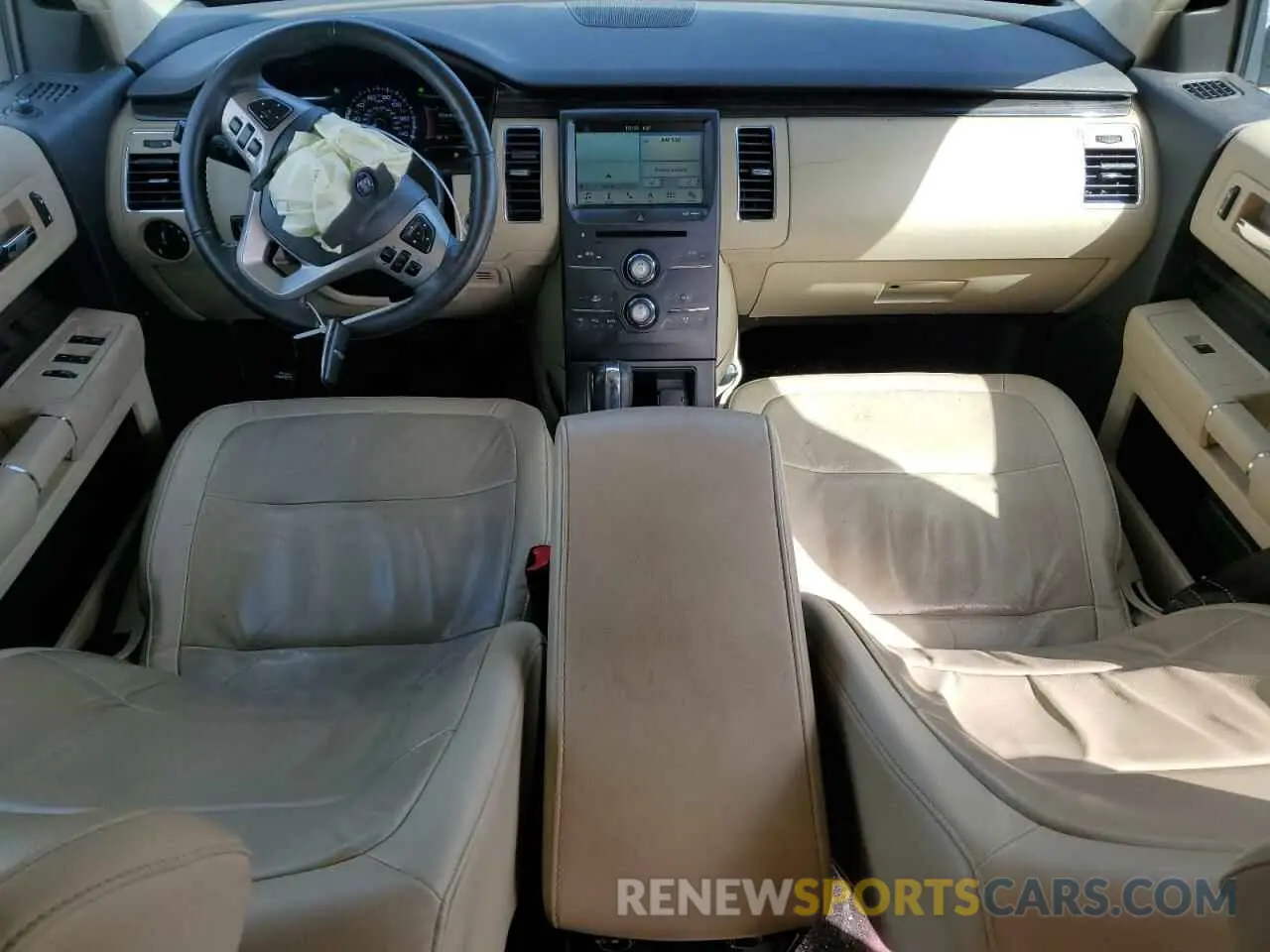 8 Photograph of a damaged car 2FMGK5C81KBA06894 FORD FLEX 2019