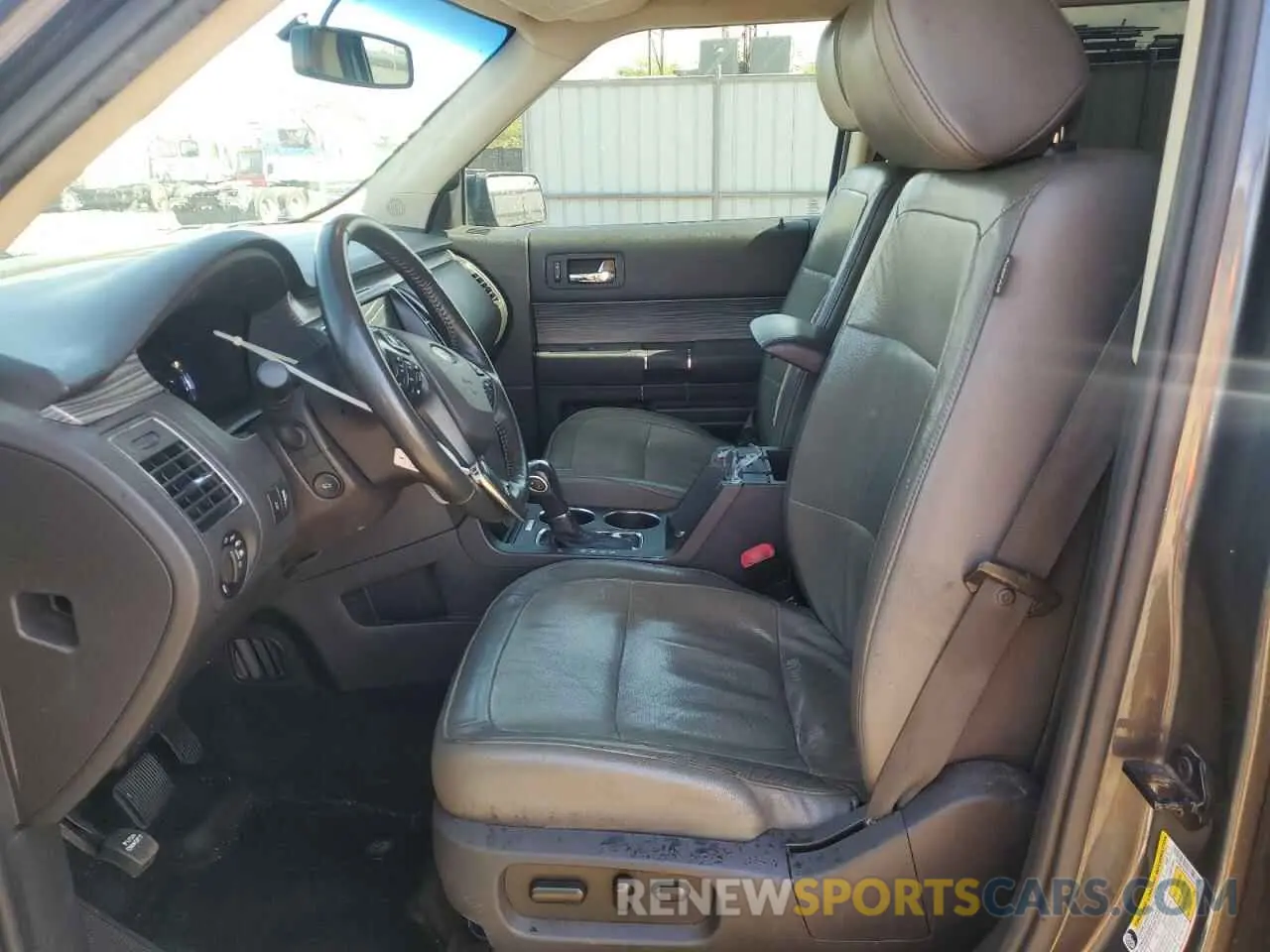 7 Photograph of a damaged car 2FMGK5C82KBA04975 FORD FLEX 2019