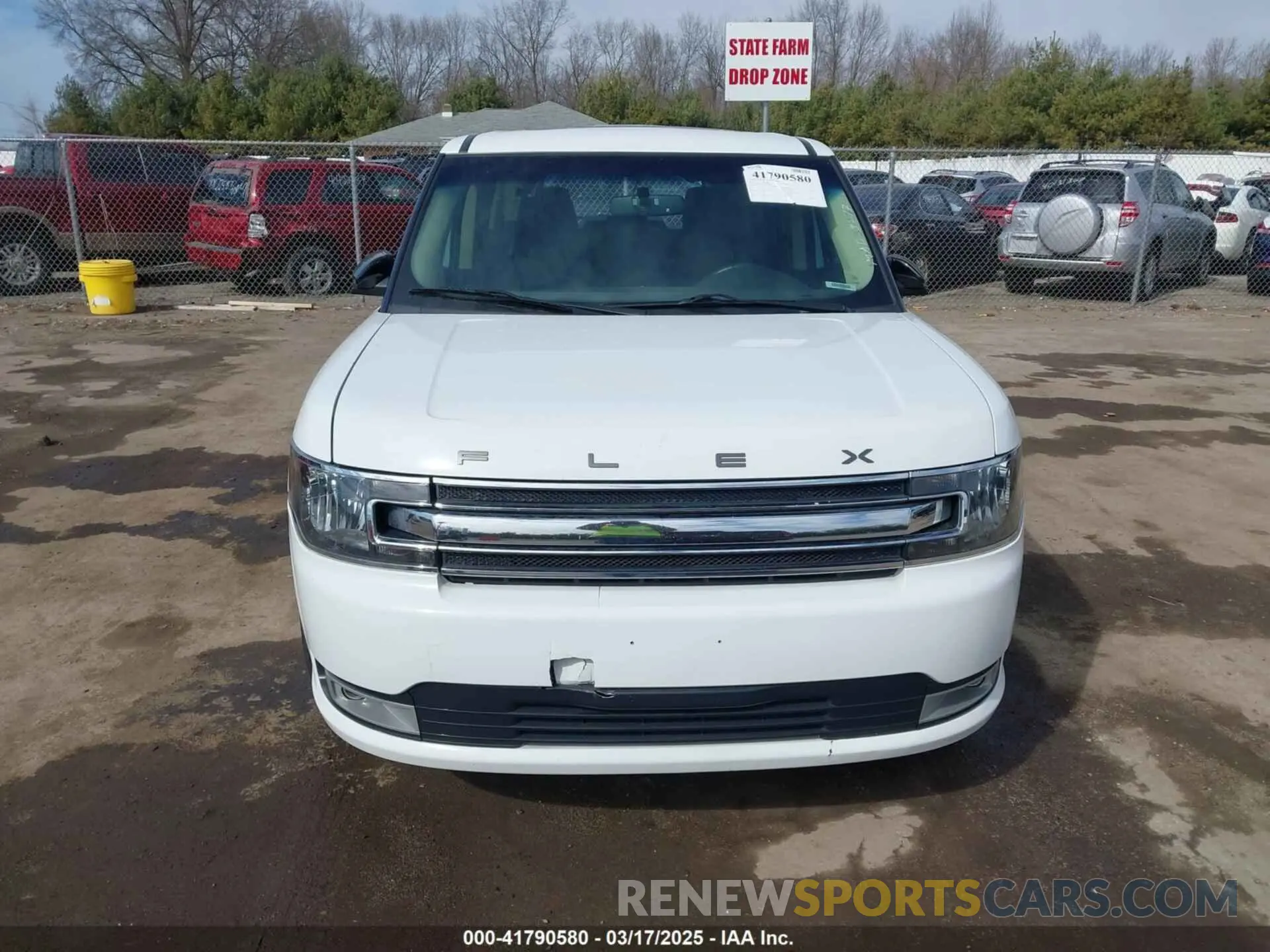 13 Photograph of a damaged car 2FMGK5C82KBA28953 FORD FLEX 2019