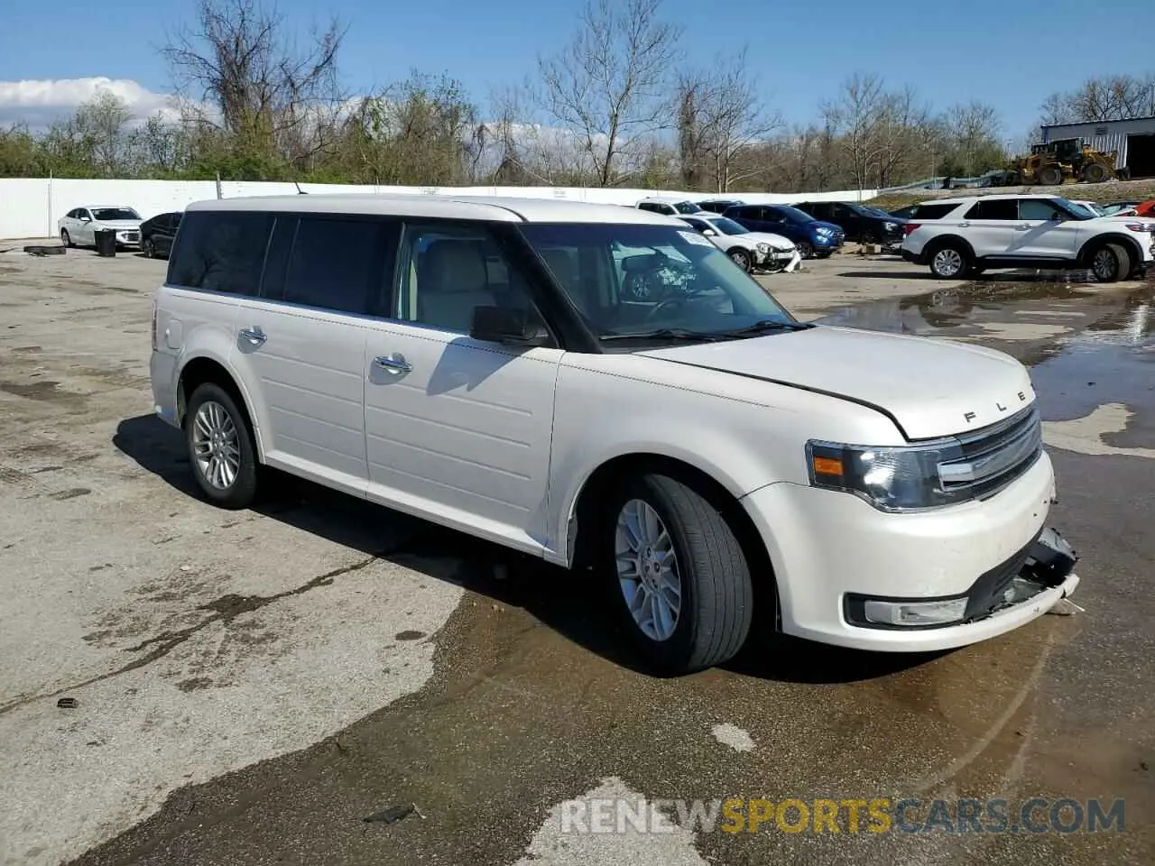 4 Photograph of a damaged car 2FMGK5C83KBA01423 FORD FLEX 2019