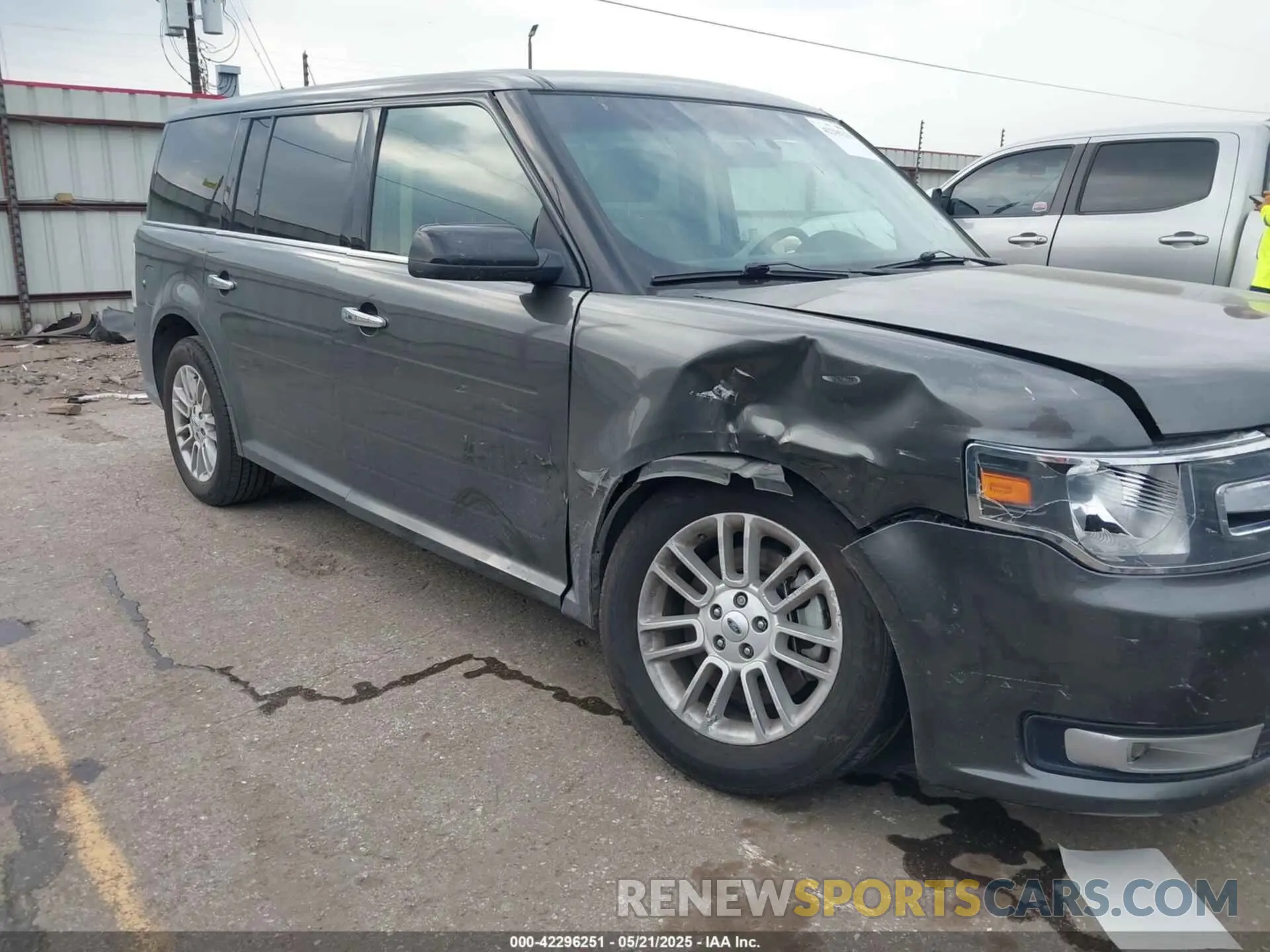 1 Photograph of a damaged car 2FMGK5C83KBA09974 FORD FLEX 2019