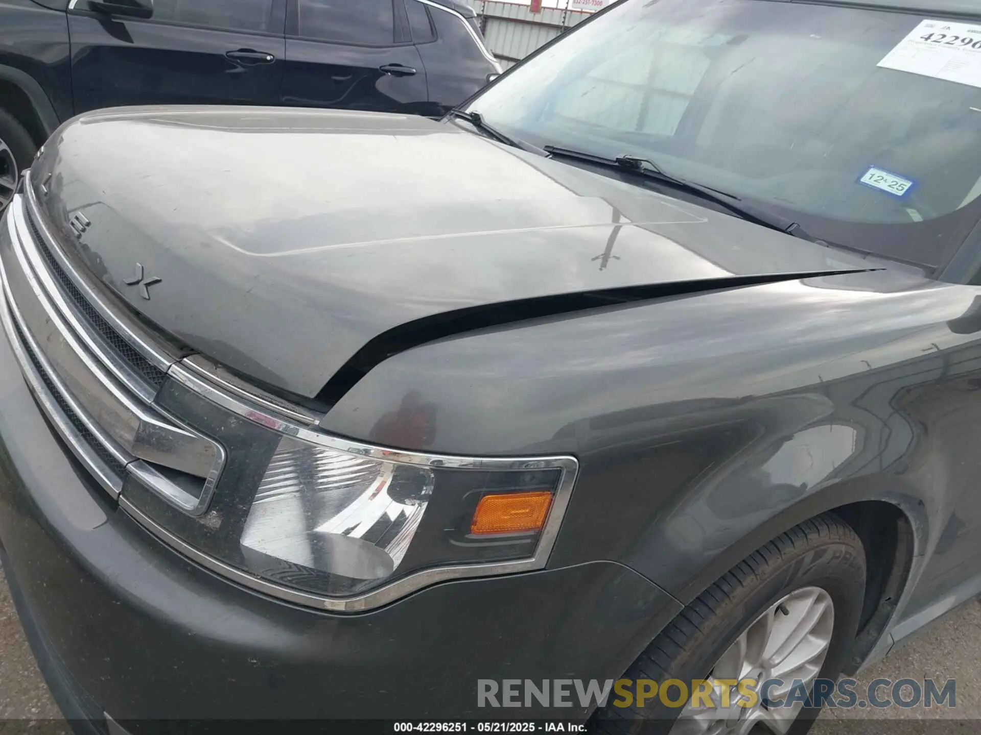 6 Photograph of a damaged car 2FMGK5C83KBA09974 FORD FLEX 2019