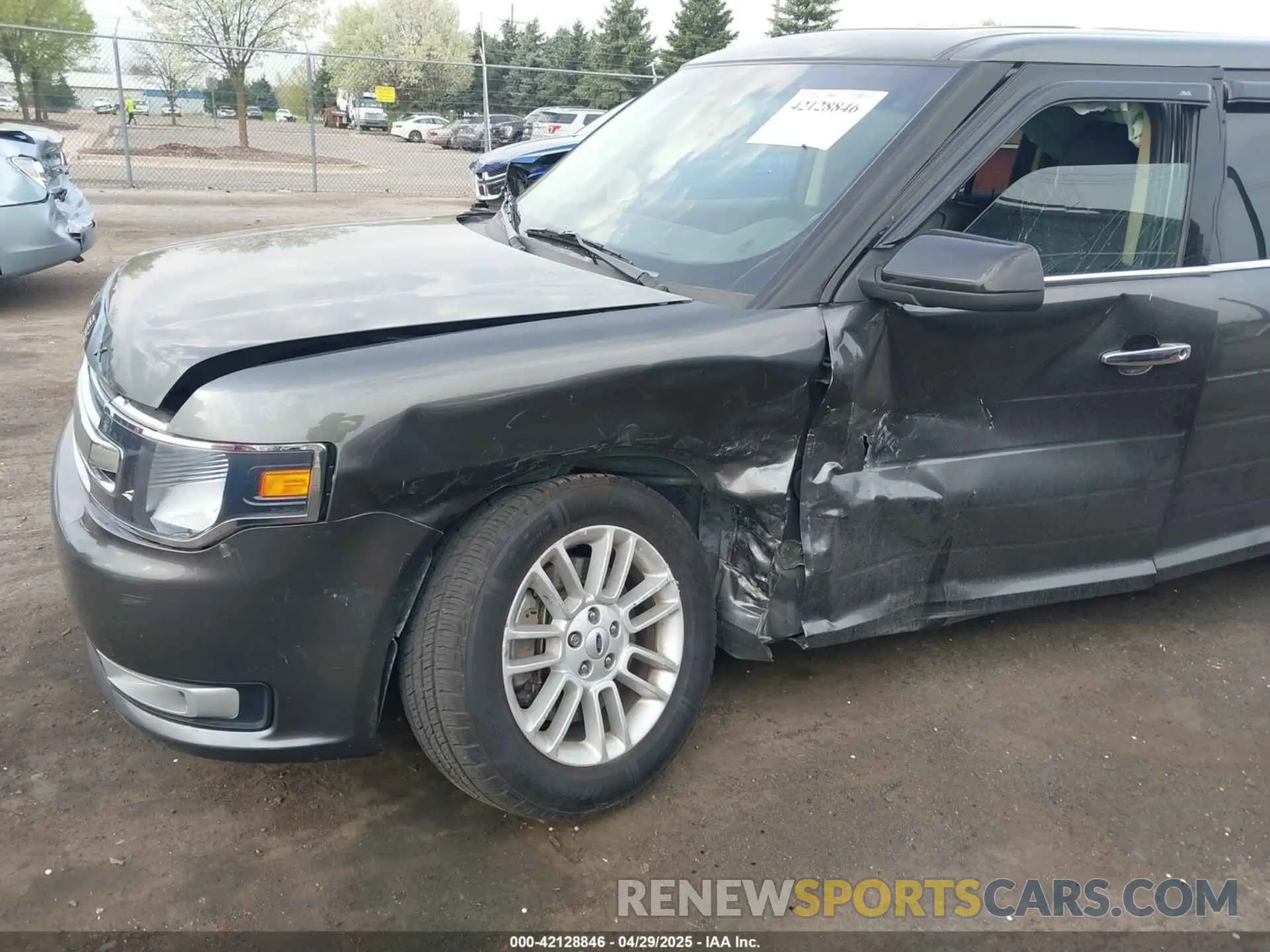 6 Photograph of a damaged car 2FMGK5C84KBA00572 FORD FLEX 2019