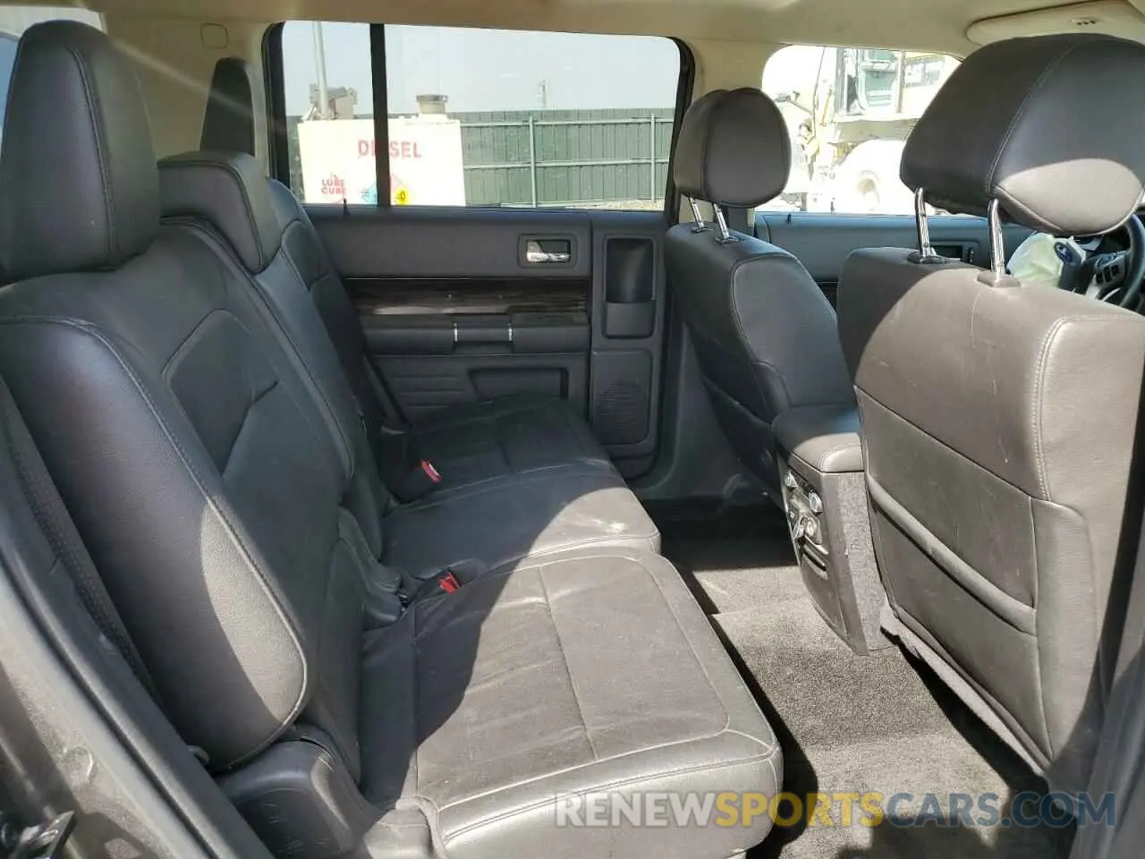 11 Photograph of a damaged car 2FMGK5C85KBA02332 FORD FLEX 2019
