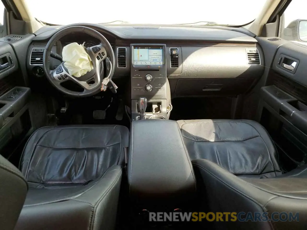 8 Photograph of a damaged car 2FMGK5C85KBA02332 FORD FLEX 2019