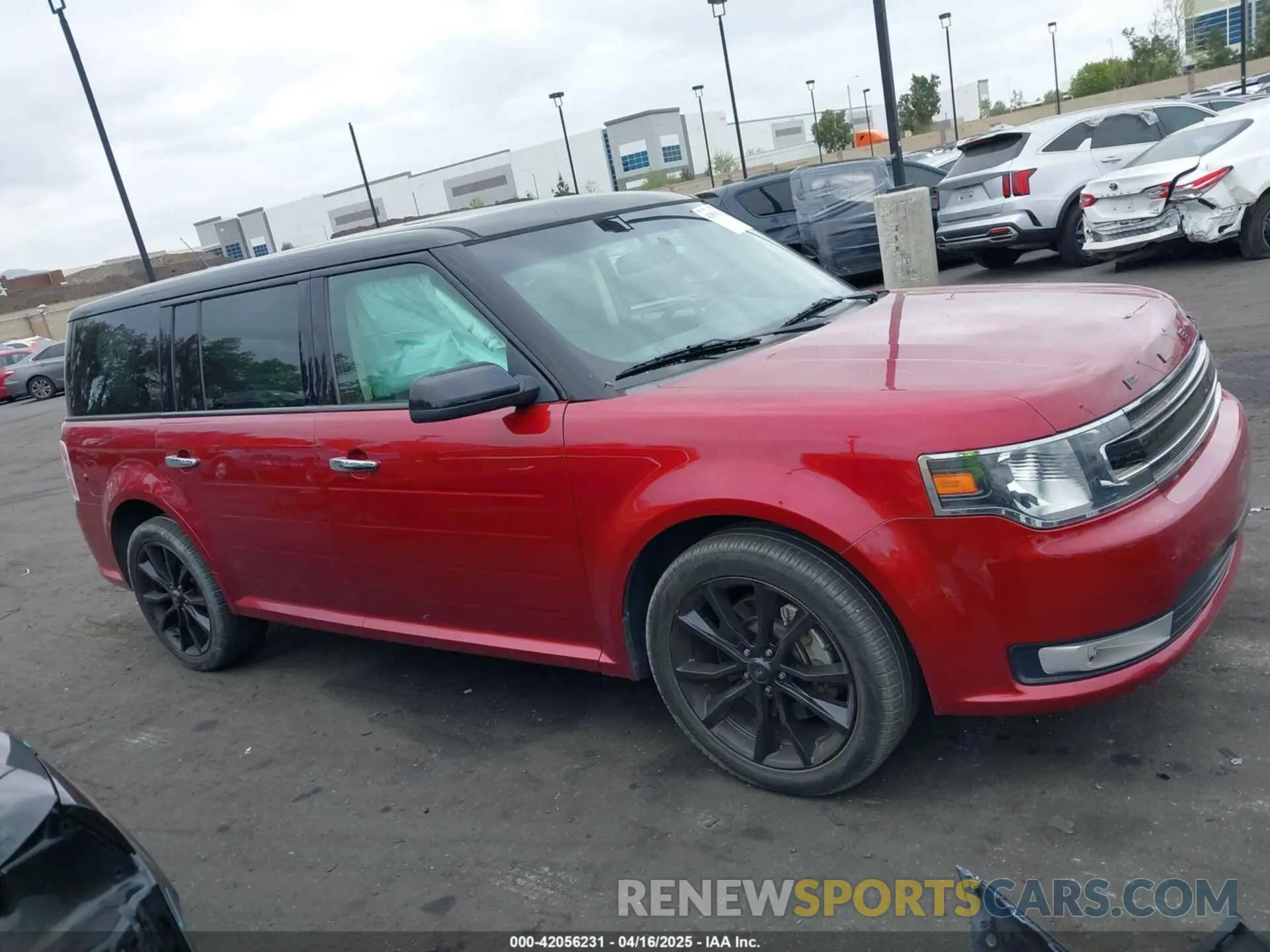 13 Photograph of a damaged car 2FMGK5C86KBA07992 FORD FLEX 2019