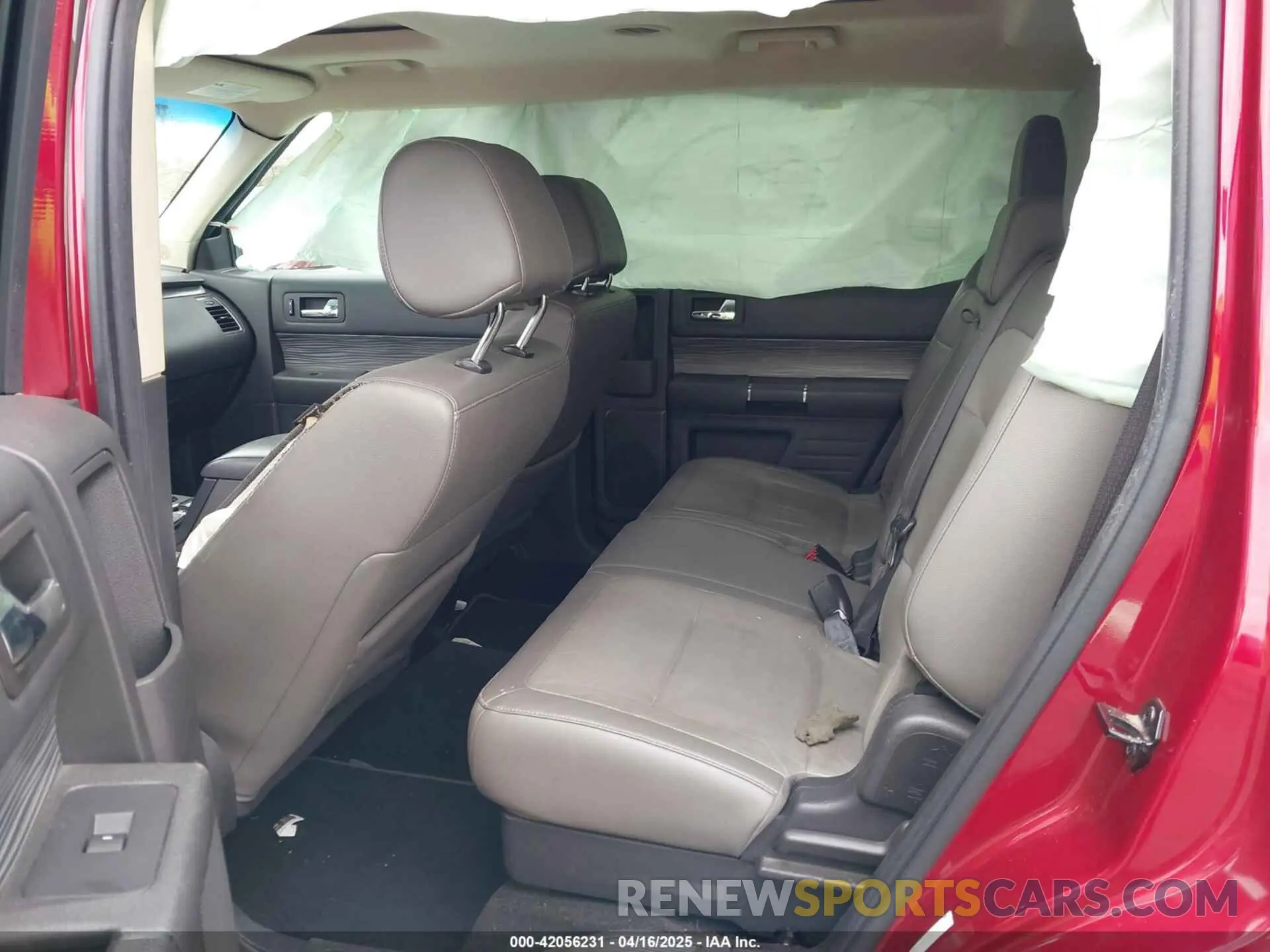 8 Photograph of a damaged car 2FMGK5C86KBA07992 FORD FLEX 2019