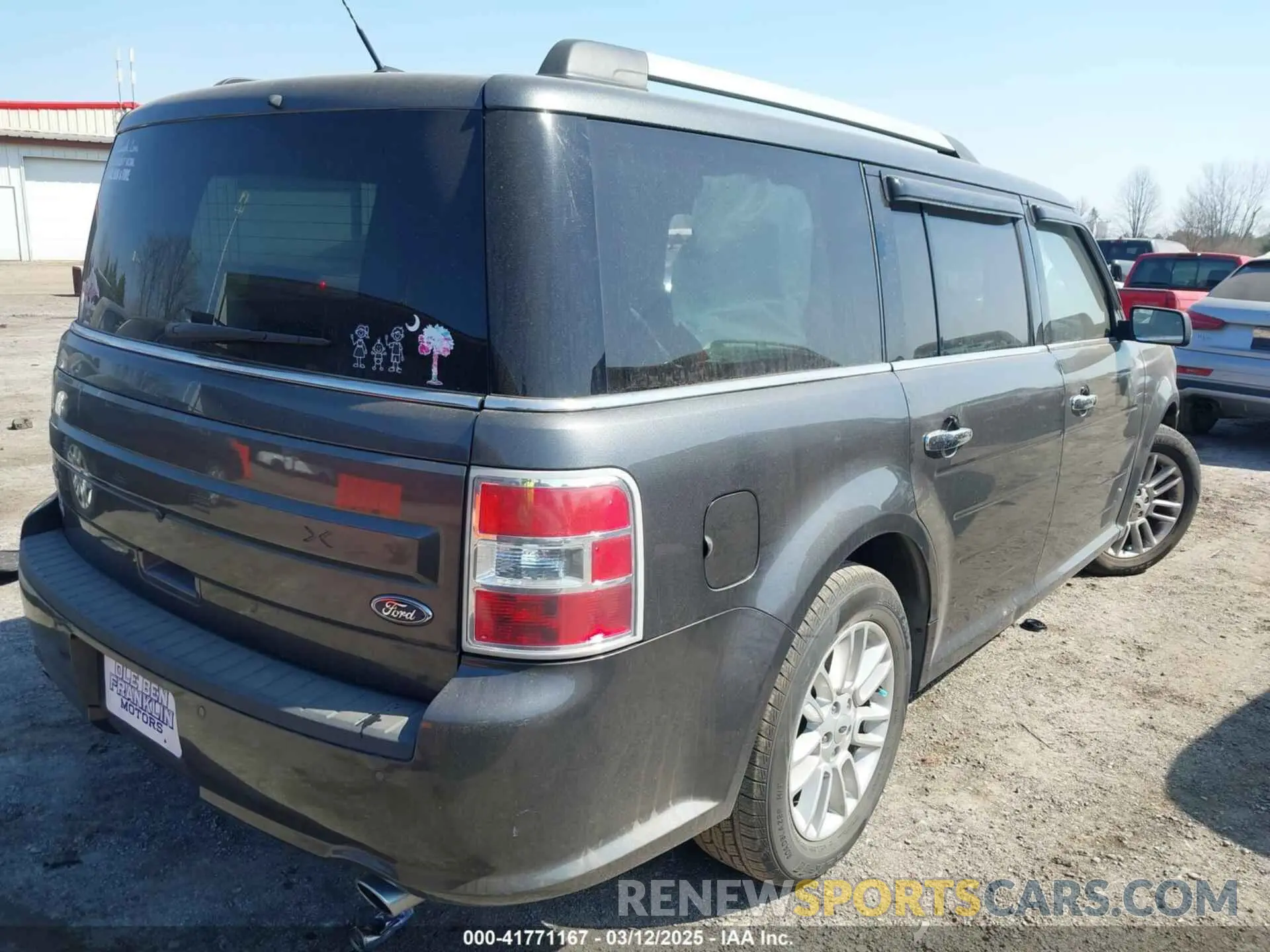4 Photograph of a damaged car 2FMGK5C86KBA13937 FORD FLEX 2019