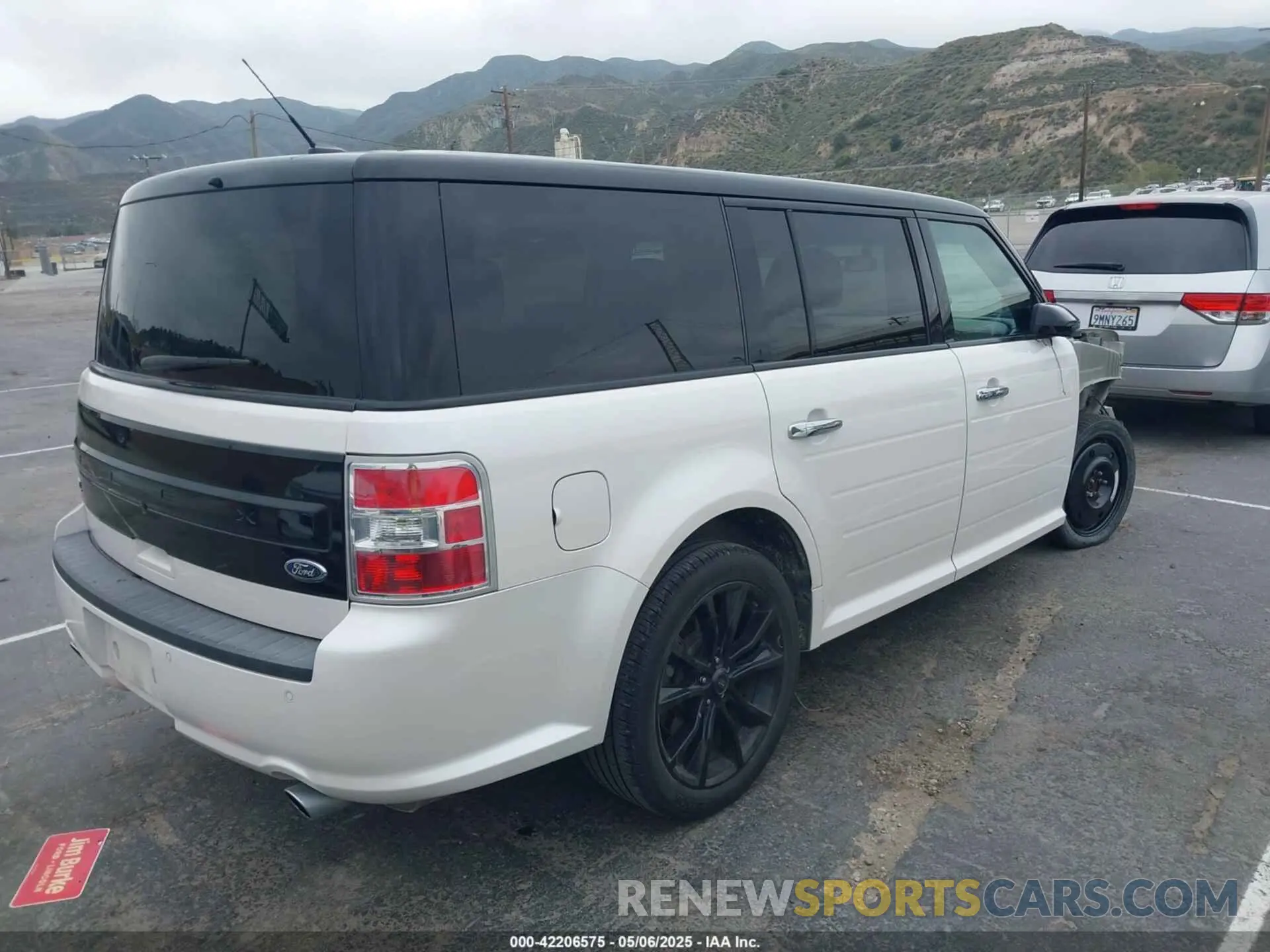 4 Photograph of a damaged car 2FMGK5C88KBA03099 FORD FLEX 2019