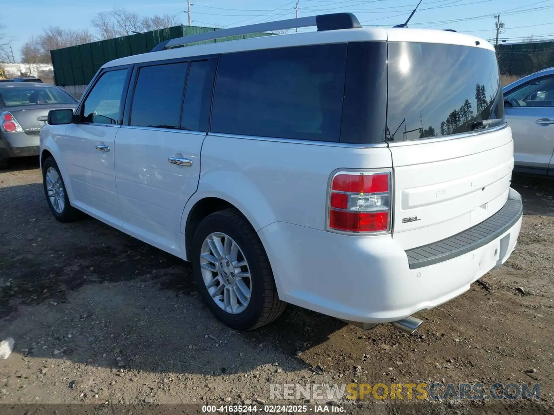 3 Photograph of a damaged car 2FMGK5C88KBA10375 FORD FLEX 2019