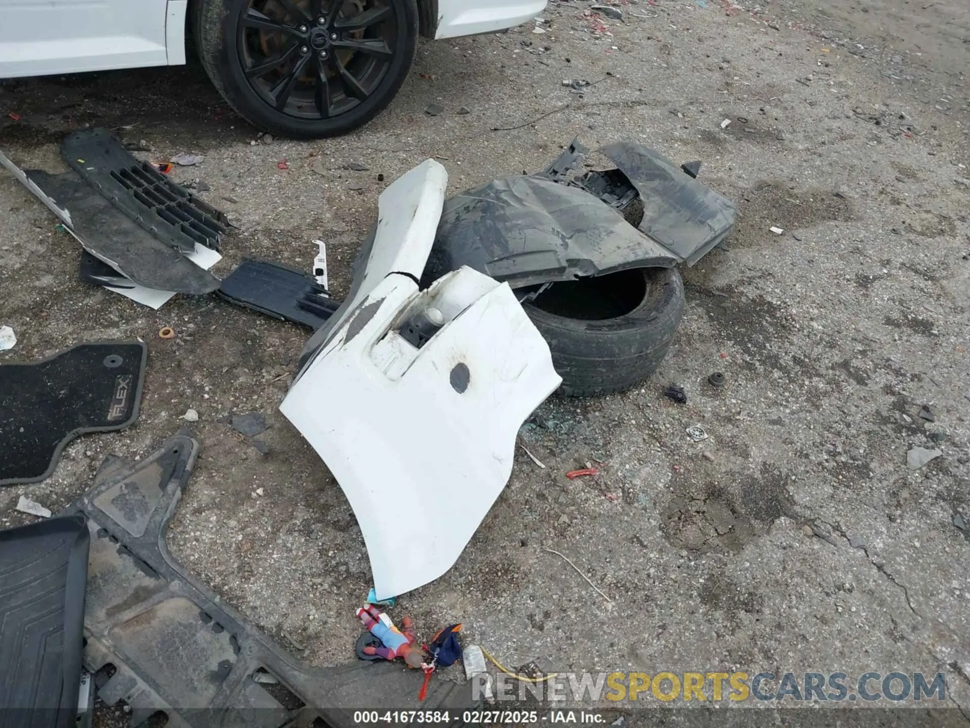 12 Photograph of a damaged car 2FMGK5C89KBA31963 FORD FLEX 2019