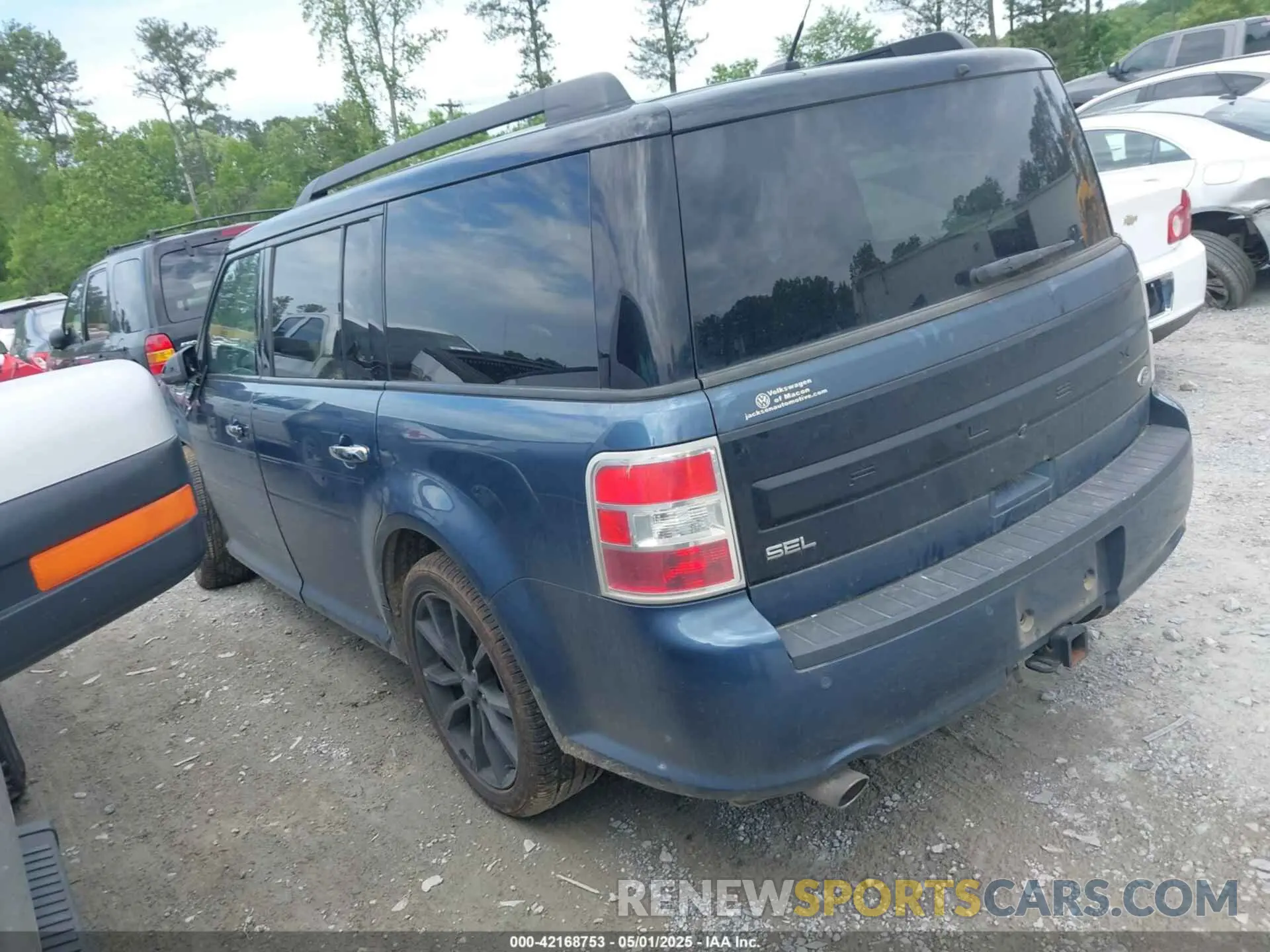 3 Photograph of a damaged car 2FMGK5C8XKBA09177 FORD FLEX 2019