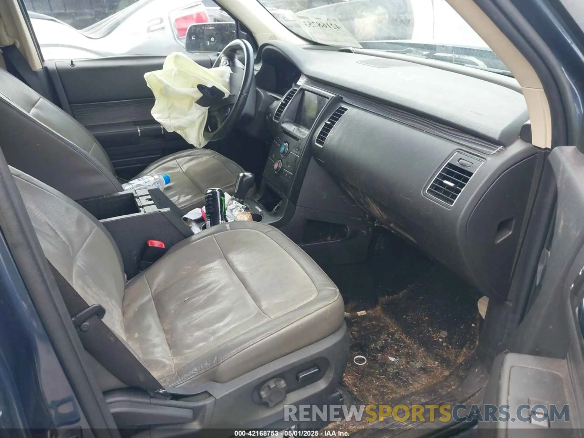 5 Photograph of a damaged car 2FMGK5C8XKBA09177 FORD FLEX 2019