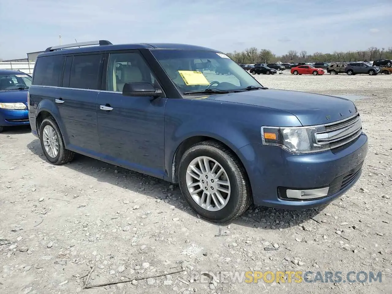 4 Photograph of a damaged car 2FMGK5C8XKBA24813 FORD FLEX 2019
