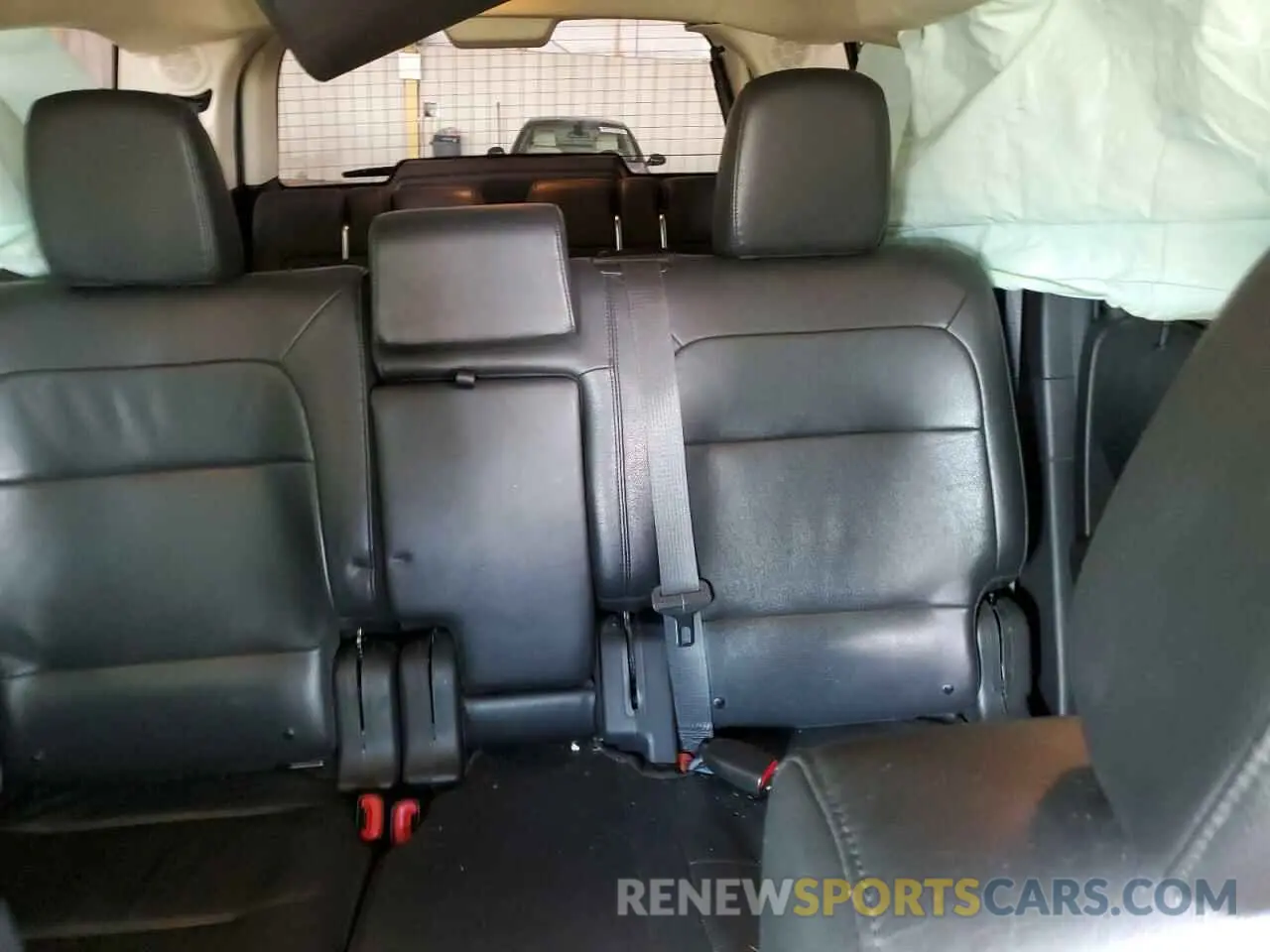 10 Photograph of a damaged car 2FMGK5D80KBA35902 FORD FLEX 2019