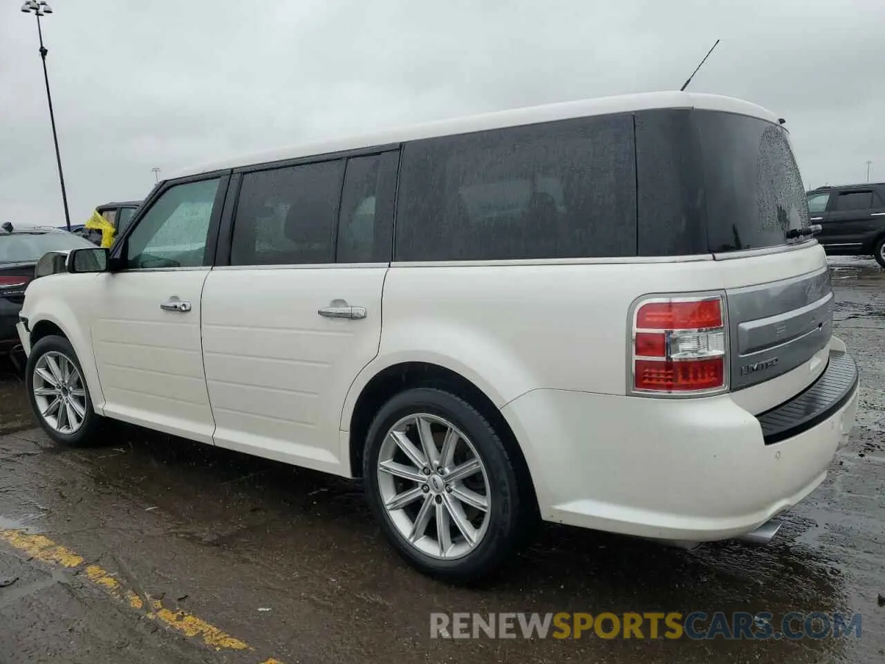 2 Photograph of a damaged car 2FMGK5D82KBA32404 FORD FLEX 2019