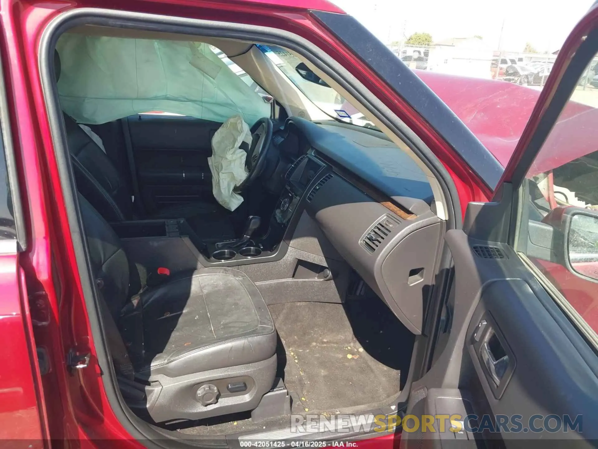 5 Photograph of a damaged car 2FMGK5D83KBA14624 FORD FLEX 2019